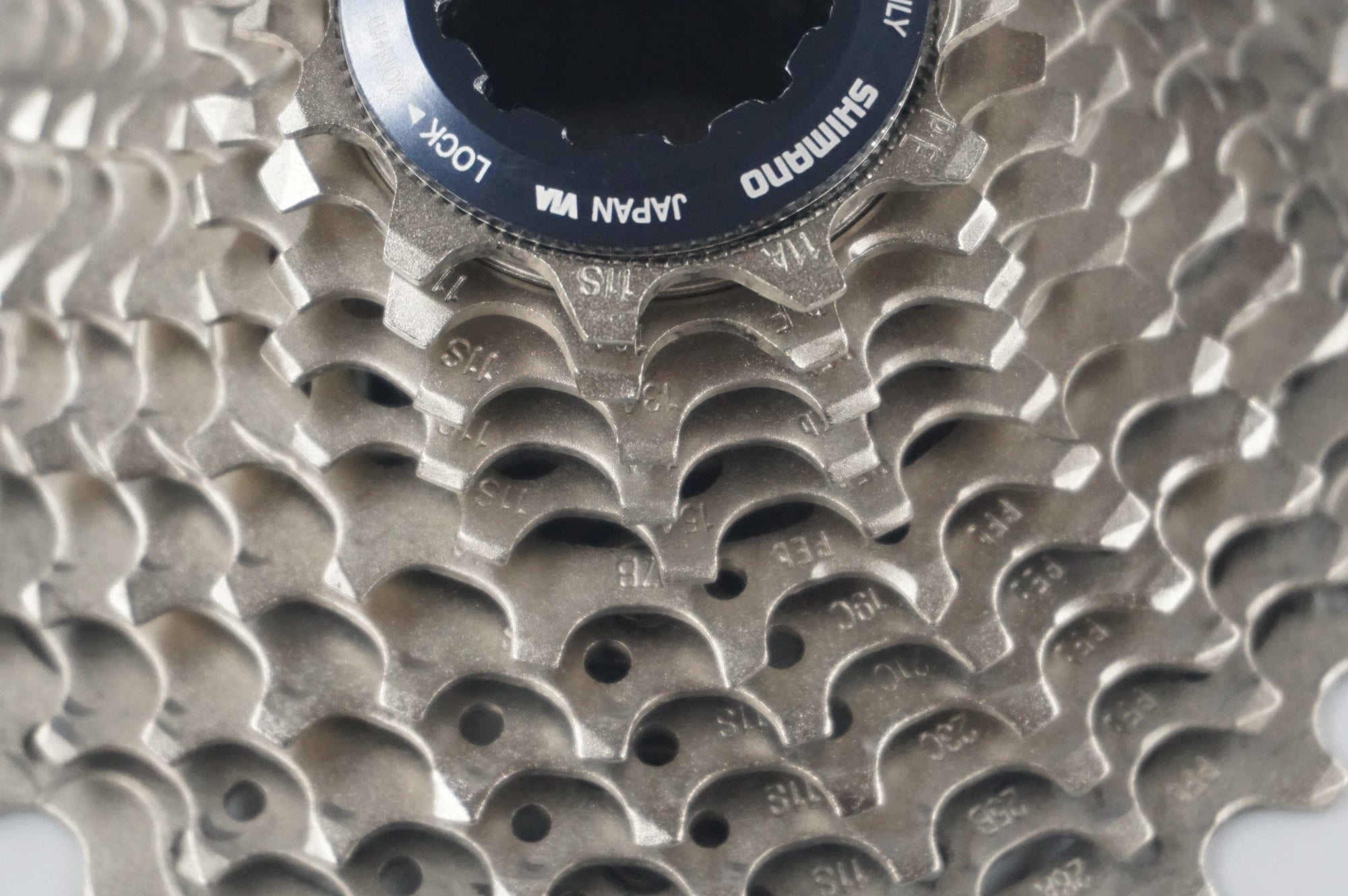 SHIMANO 「シマノ」 ULTEGRA CS-R8000 11-28T スプロケット / 福岡店