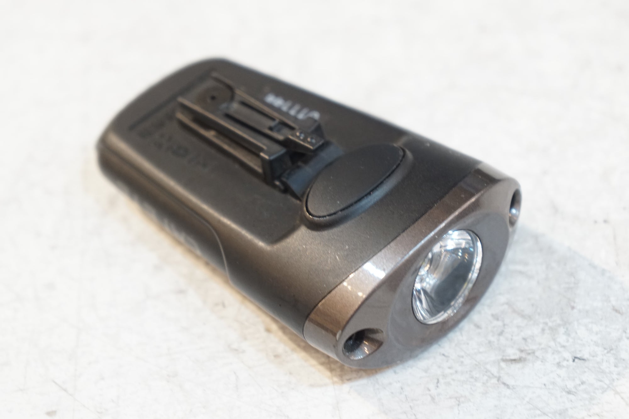 CATEYE 「キャットアイ」 HL-EL620RC フロントライト / バイチャリ浦和ベース