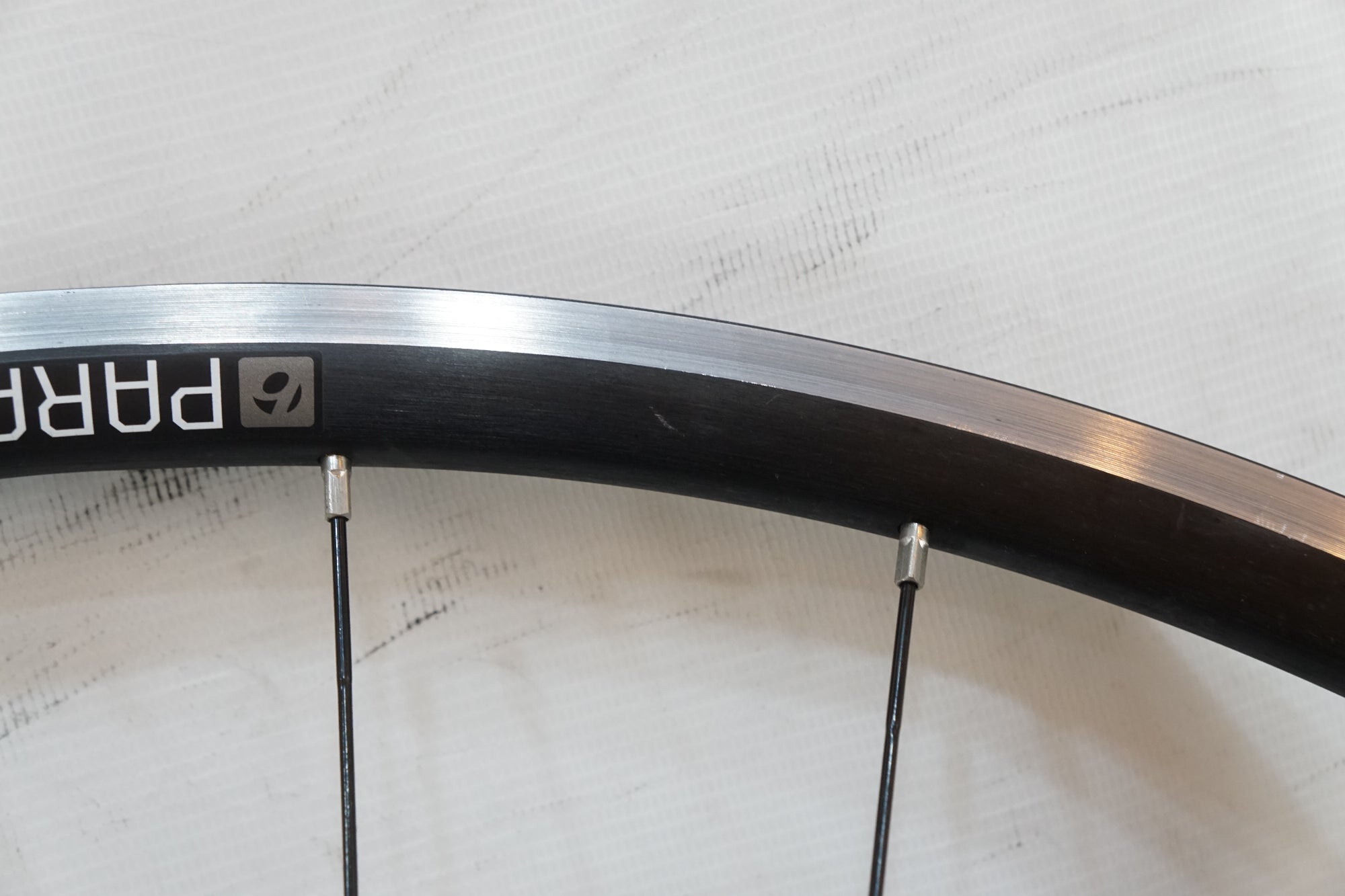 BONTRAGER 「ボントレガー」 PARADIGM TLR シマノ11速 ホイールセット / バイチャリ浦和ベース