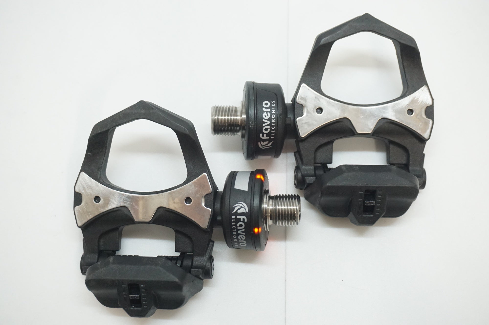 FAVERO 「ファベロ」 ASSIOMA DUO パワーメーター ペダル / 福岡店