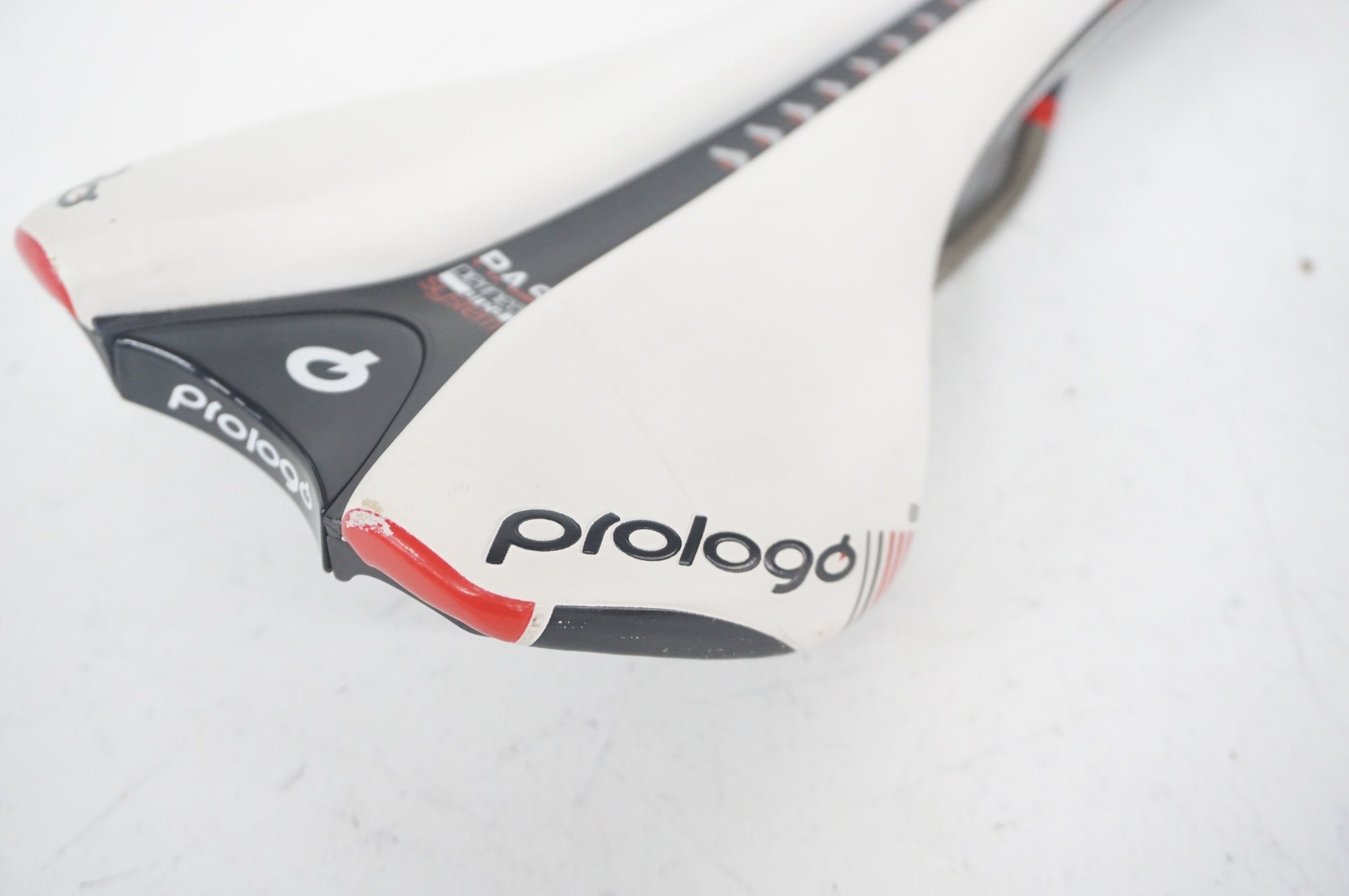 PROLOGO 「プロロゴ」 NAGO EVO PAS サドル / 阪急塚口店