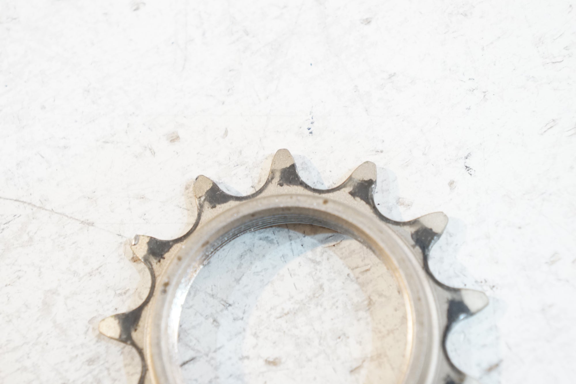 SUGINO 「スギノ」 GIGAS NJS 13T コグ / バイチャリ浦和ベース