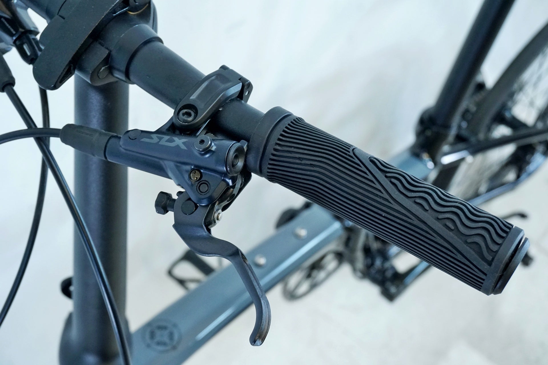 ESR 「イーエスアール」 PURSUER DISC 2023年モデル 折り畳み自転車 / 有明ガーデン店