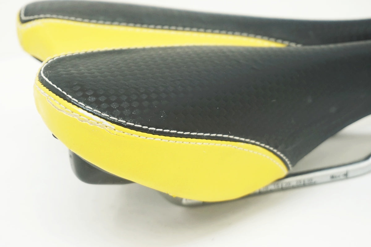 VELO 「ベロ」 サドル / 大阪美原北インター店