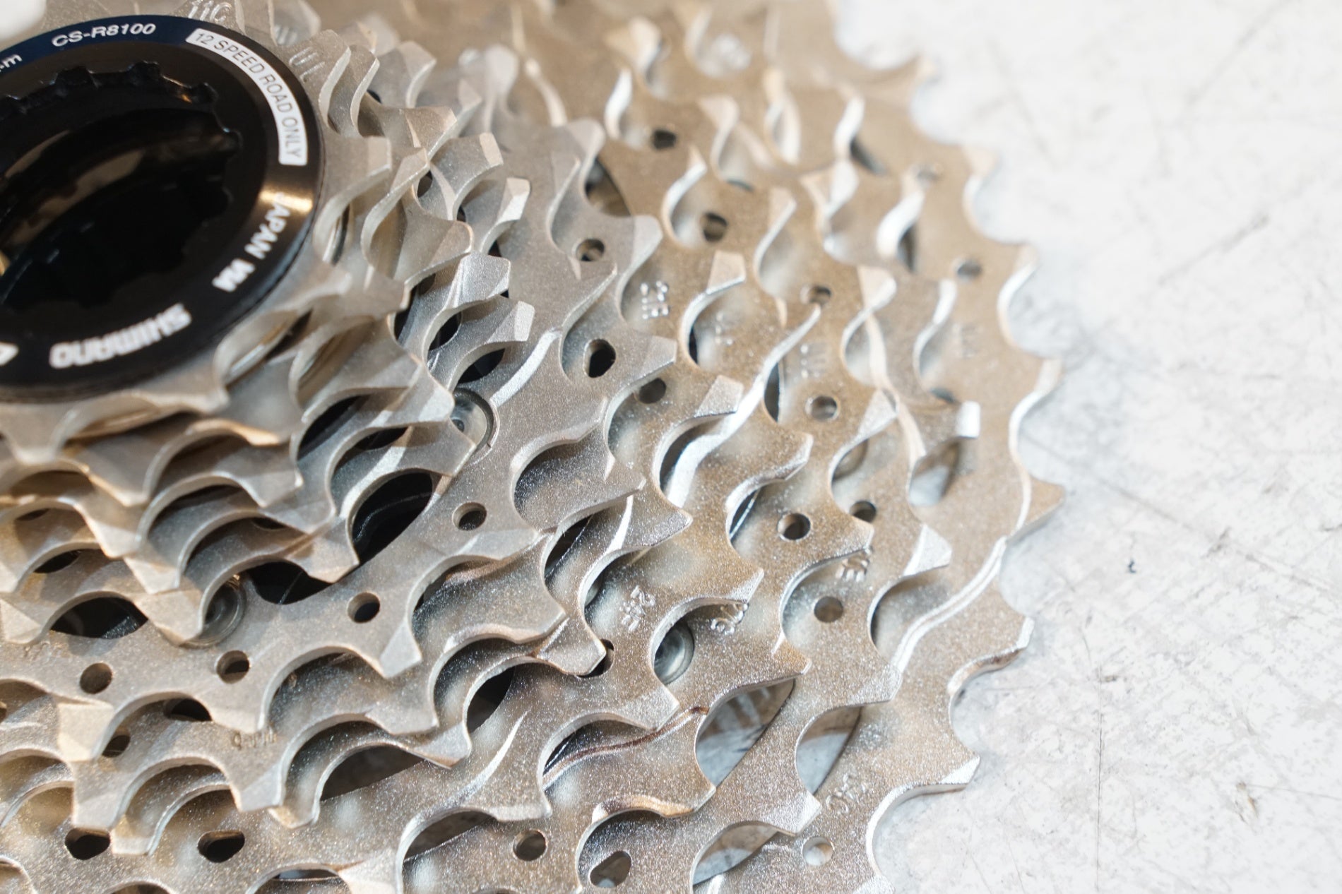 新品未使用 ULTEGRA 12sスプロケット 11-34T SHIMANO 「シマノ」 ULTEGRA CS-R8100 11-34T 12S スプロケット