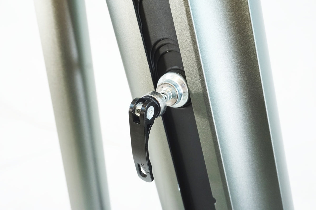 WAHOO 「ワフー」 KICKR CLIMB インドアグレードシュミレーター / 有明ガーデン店