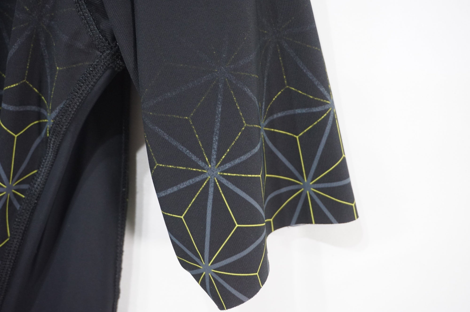 ALE 「アレ」 Lサイズ トライアスロンスーツ / AKIBA店