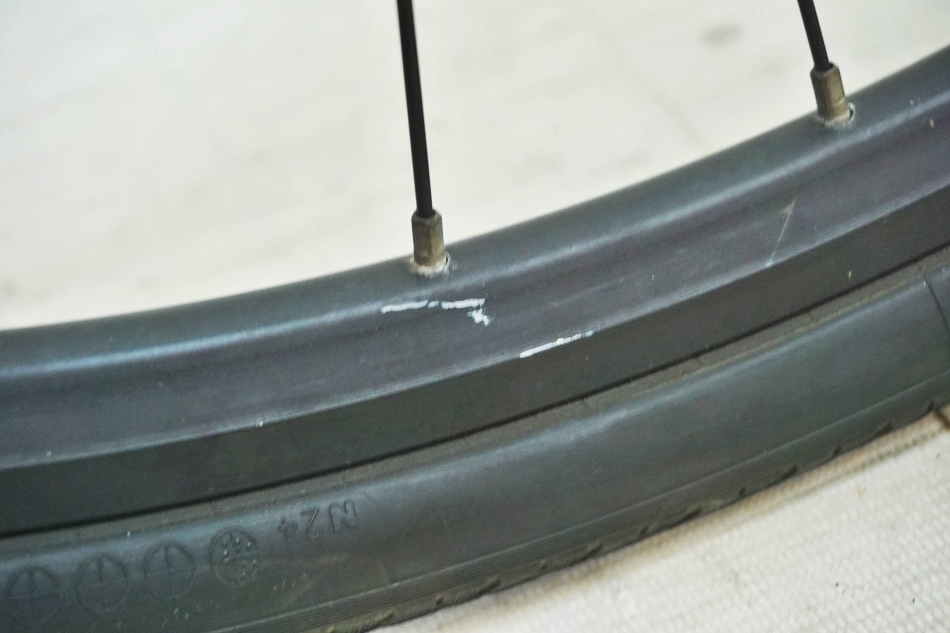 LOUIS GARNEAU 「ルイガノ」 SETTER 9.0 DISC 2020年モデル クロスバイク / 有明ガーデン店