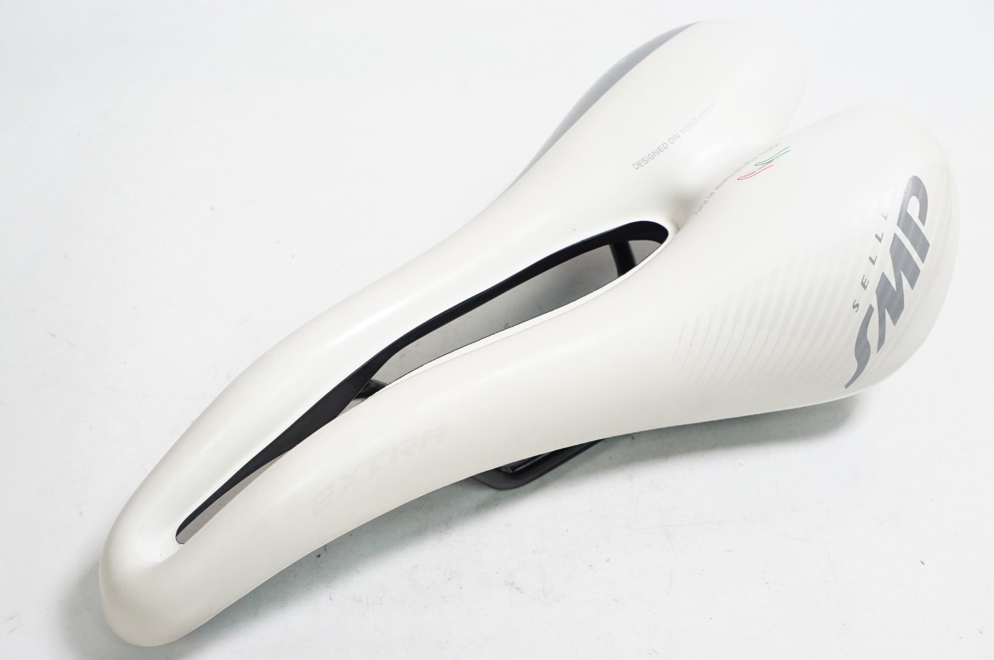 SELLE SMP 「セラエスエムピー」 EXTRA サドル / 熊谷本店