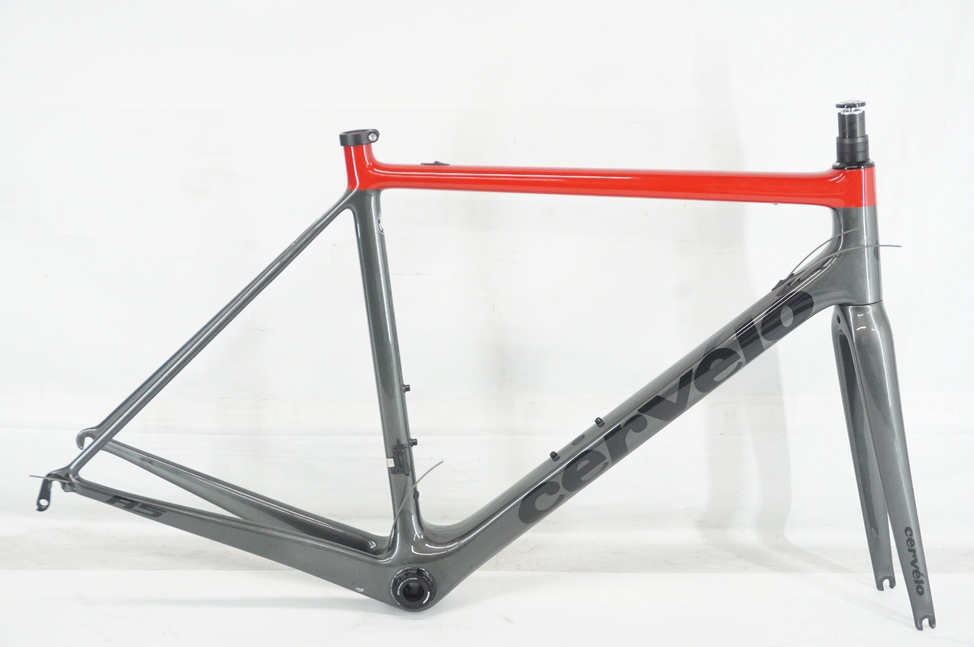 CERVELO 「サーベロ」 R5 2017年モデル フレームセット / 阪急塚口店