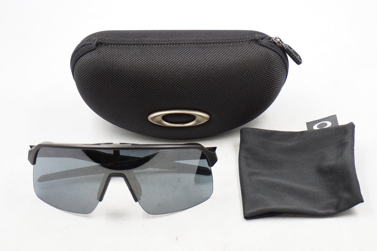 OAKLEY 「オークリー」 SUTRO ギャランティなし アイウェア / 奈良店