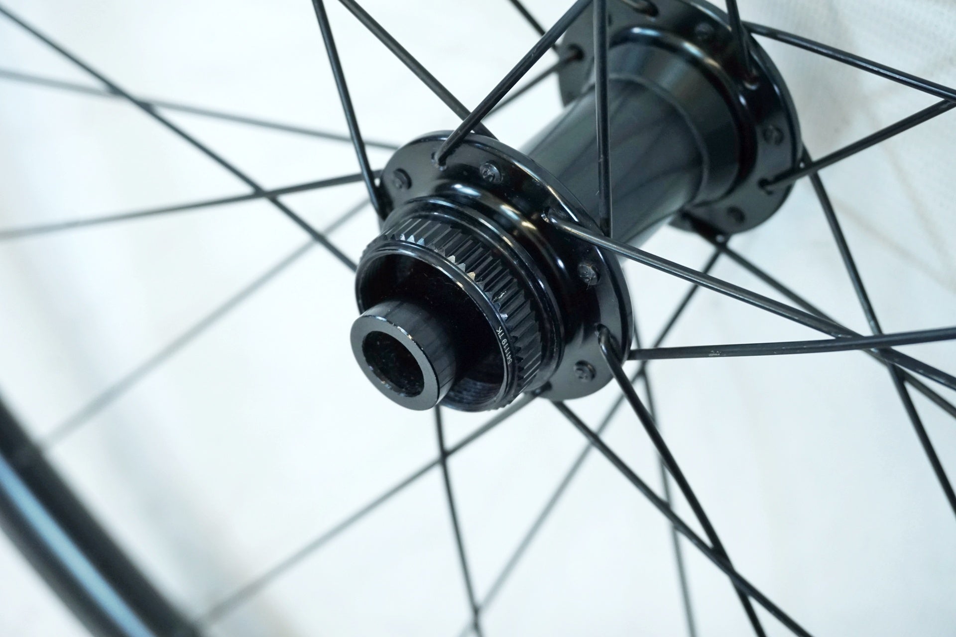 BONTRAGER 「ボントレガー」 AFFINITY TLR DISC シマノ11S ホイールセット / 有明ガーデン店