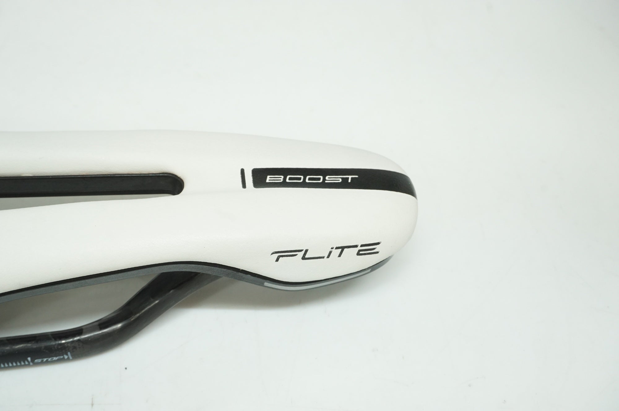 在庫処分　CHARLE SELIFIA クリアホワイトセット SELLE ITALIA 「セライタリア」 FLITE BOOST KIT CARBONIO SUPERFLOW
