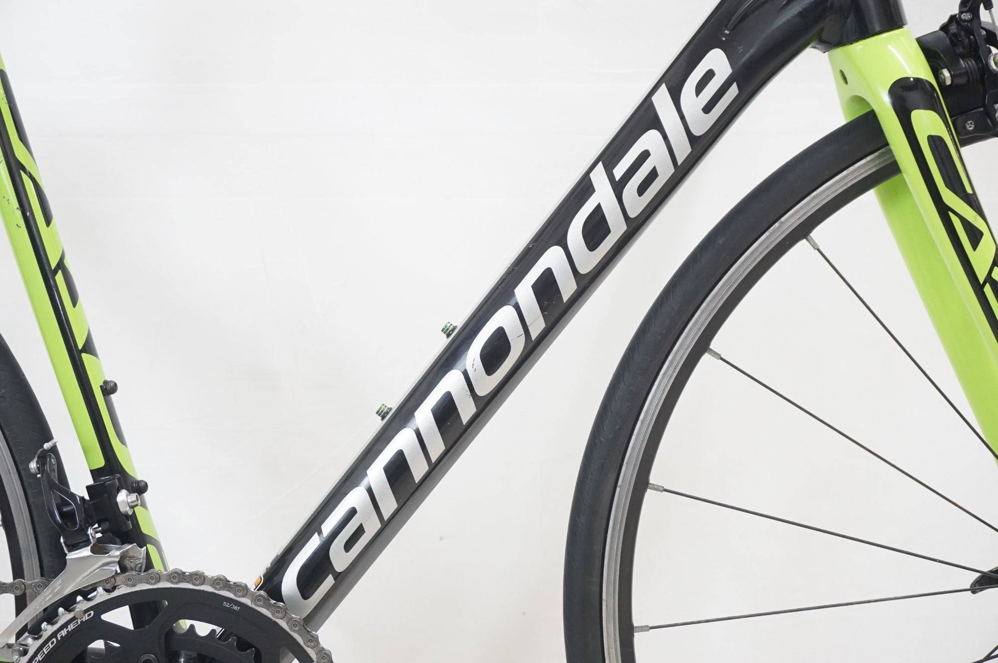 CANNONDALE 「キャノンデール」 CAAD12 105 2016年モデル ロードバイク / バイチャリ福岡店 IT787V8GHDDN-J CANNONDALE 「キャノンデール」 CAAD12 105 2016年モデル ロードバイク