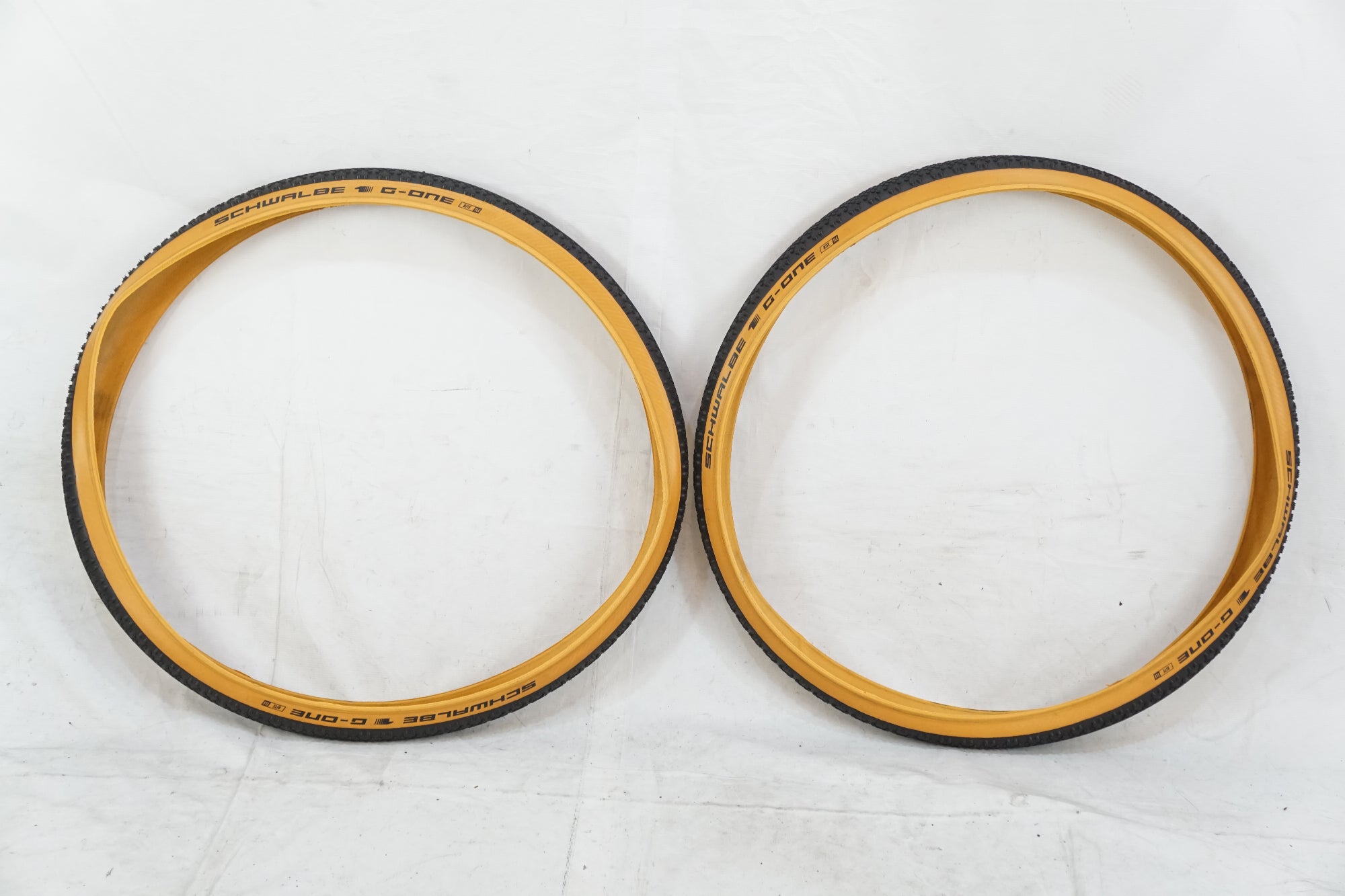 SCHWALBE 「シュワルベ」 G-ONE 28×1.50 タイヤ / バイチャリ浦和ベース