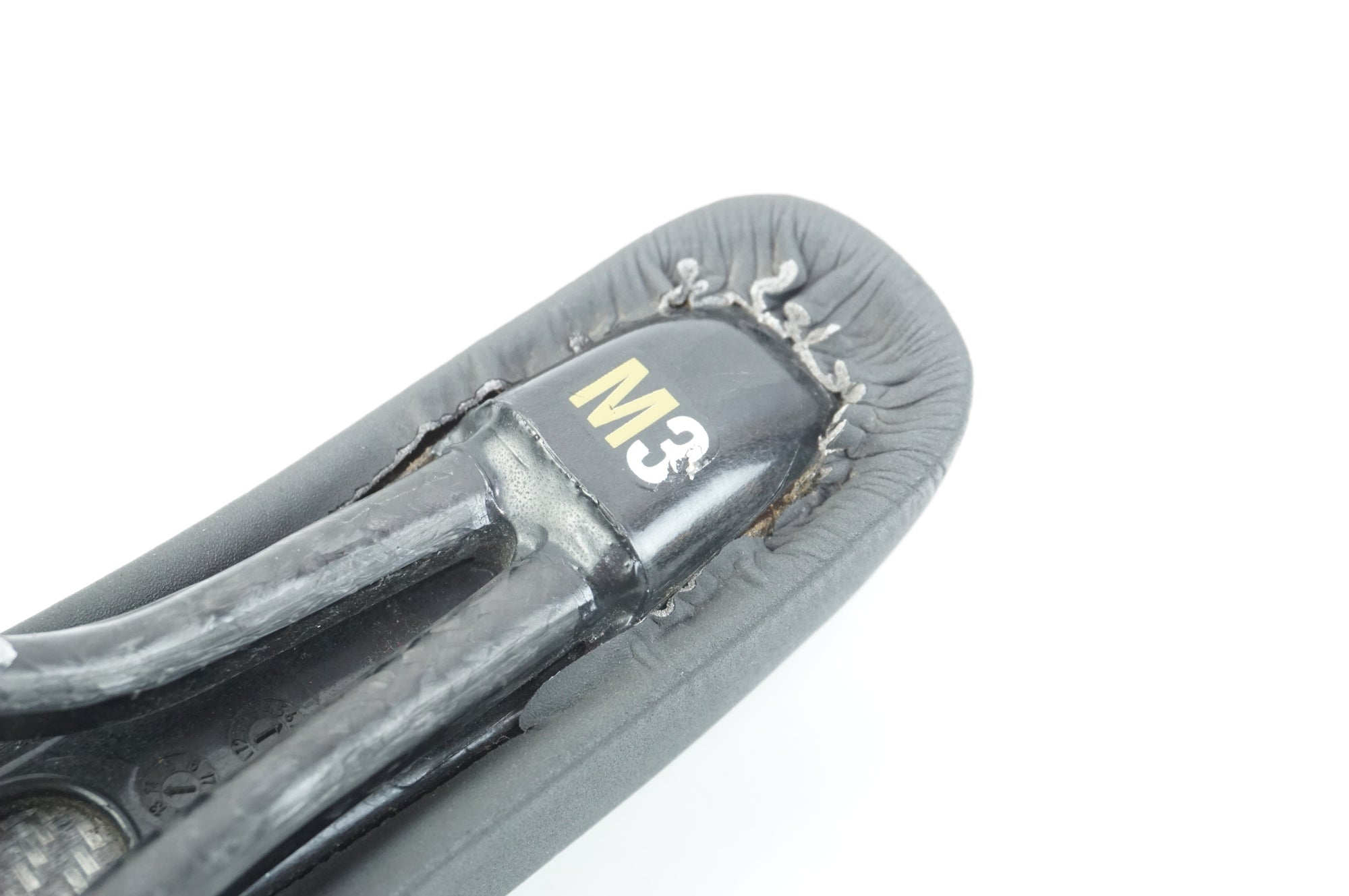 FIZIK 「フィジーク」 GOBI M3 サドル / 中目黒店