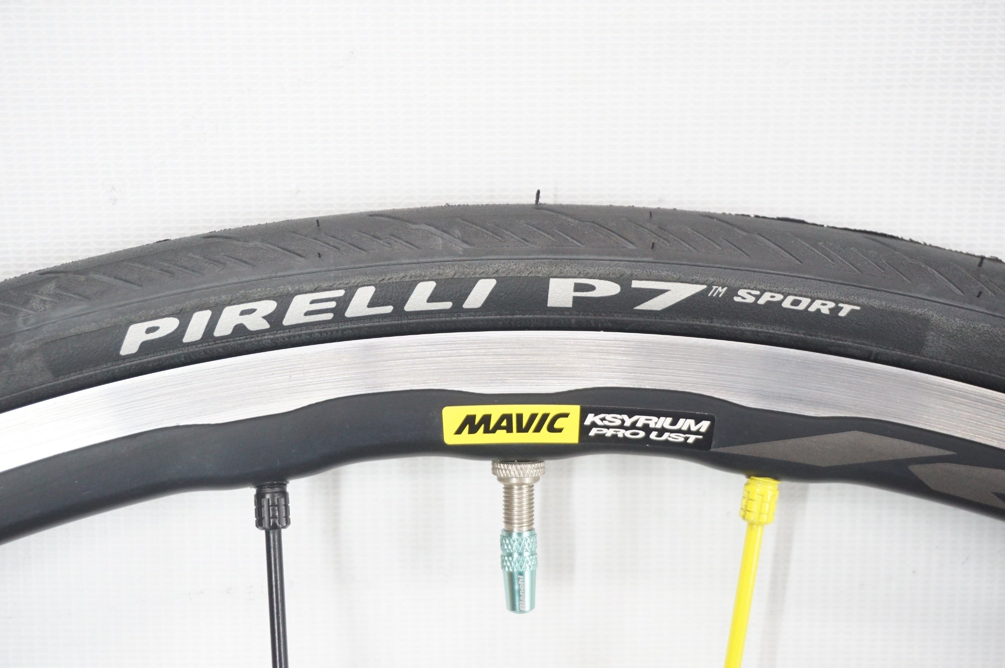 MAVIC 「マヴィック」 KSYRIUM PRO UST シマノ11速 ホイールセット / 阪急塚口店