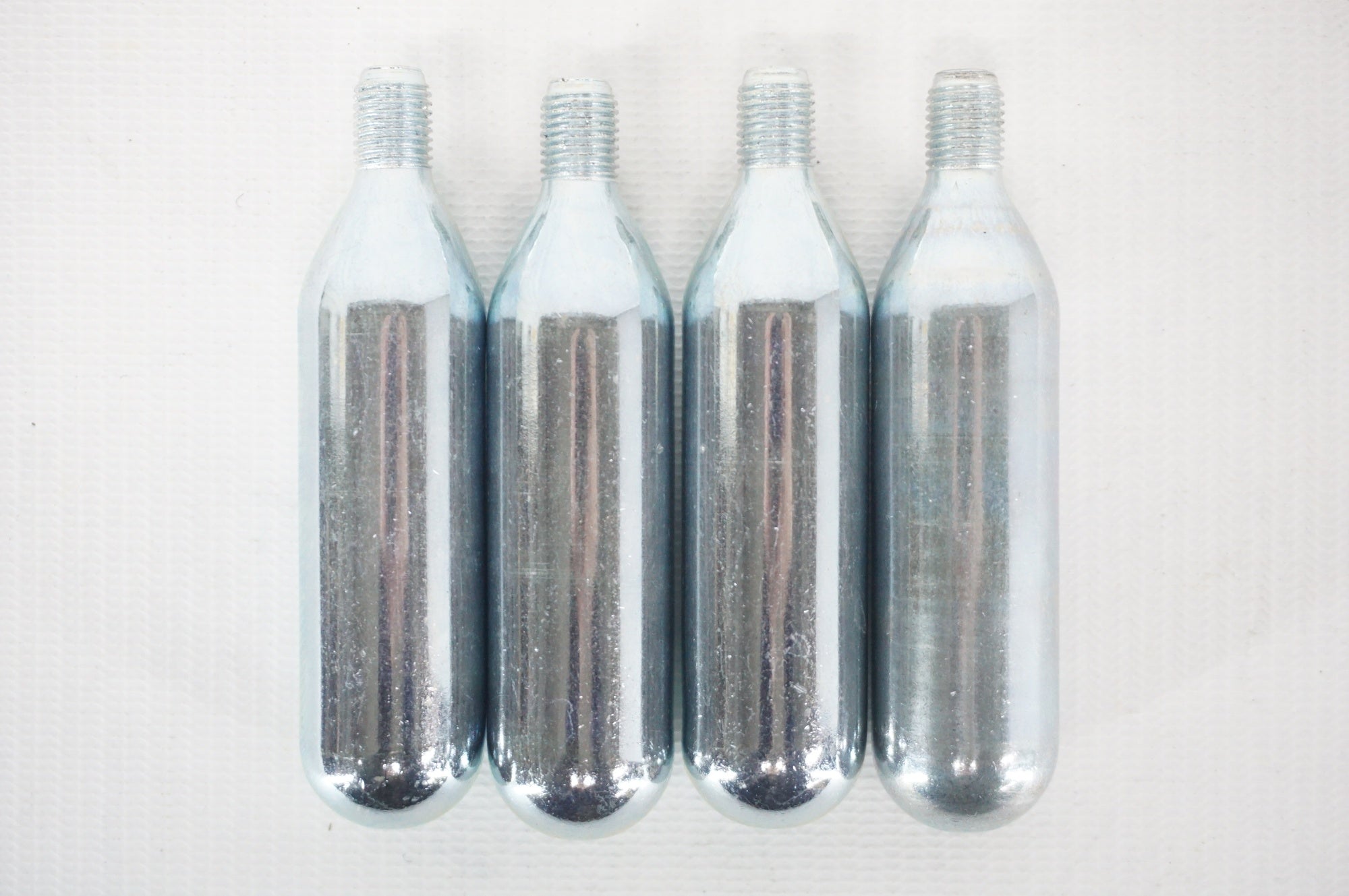 ブランド不明 CO2 ボンベセット / 阪急塚口店