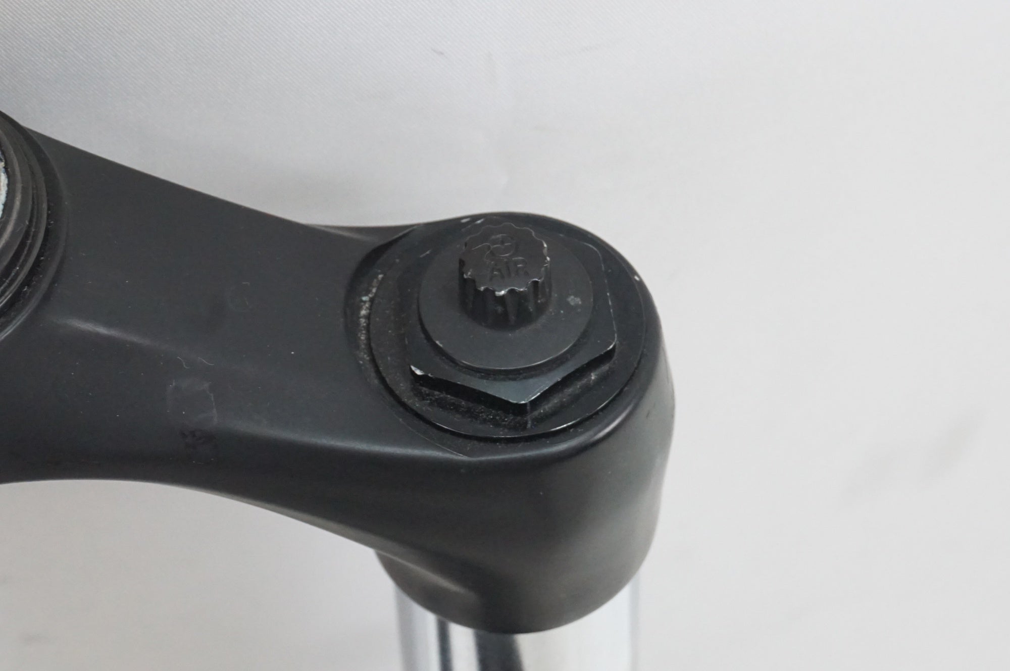 ROCKSHOX 「ロックショック」 RECON TK SILVER 29インチ サスペンションフォーク / 大宮店