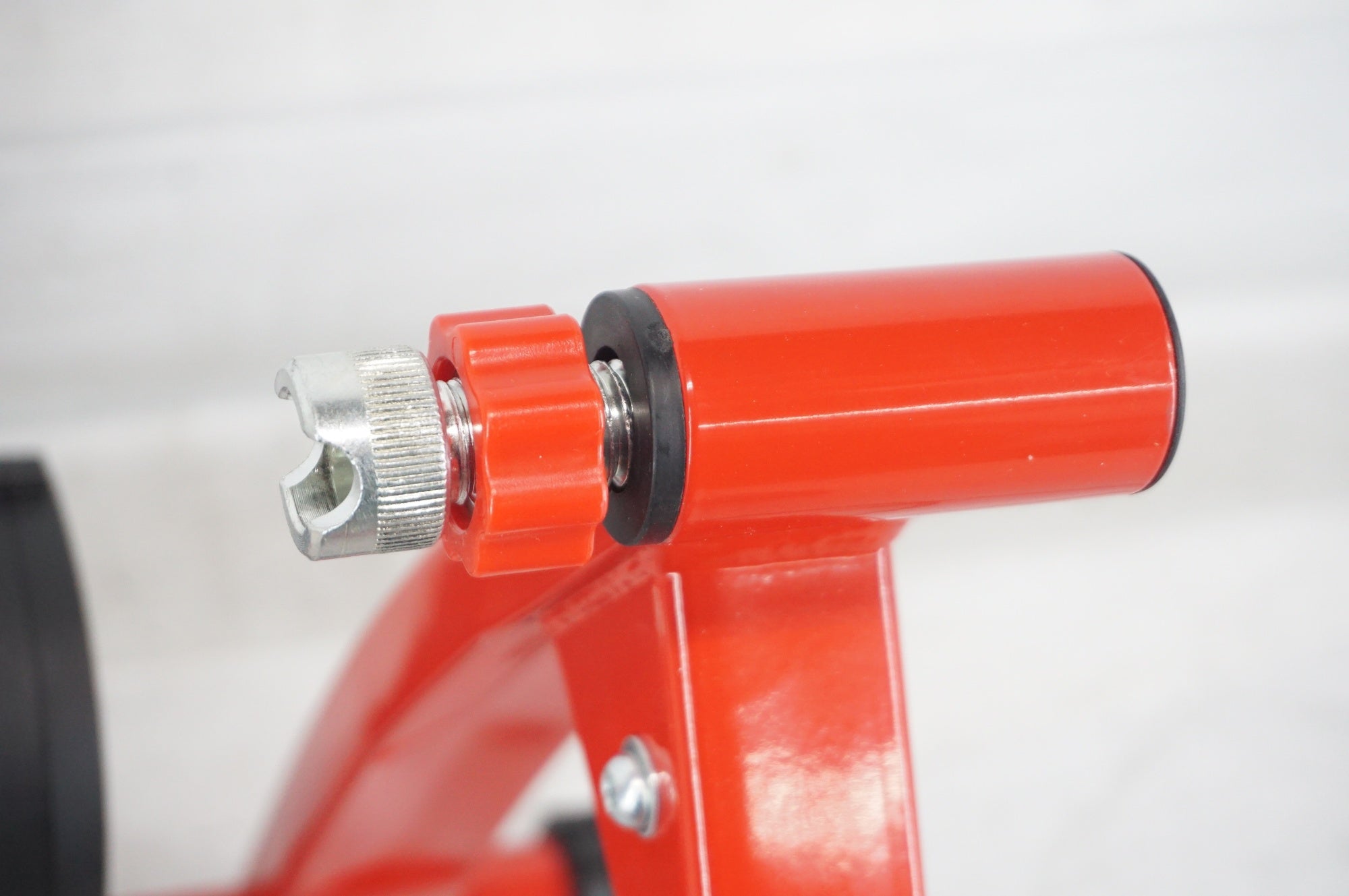 SPORTNEER 「スポートニア」 MAGNETIC BIKE TRAINER STAND サイクルトレーナー / 阪急塚口店