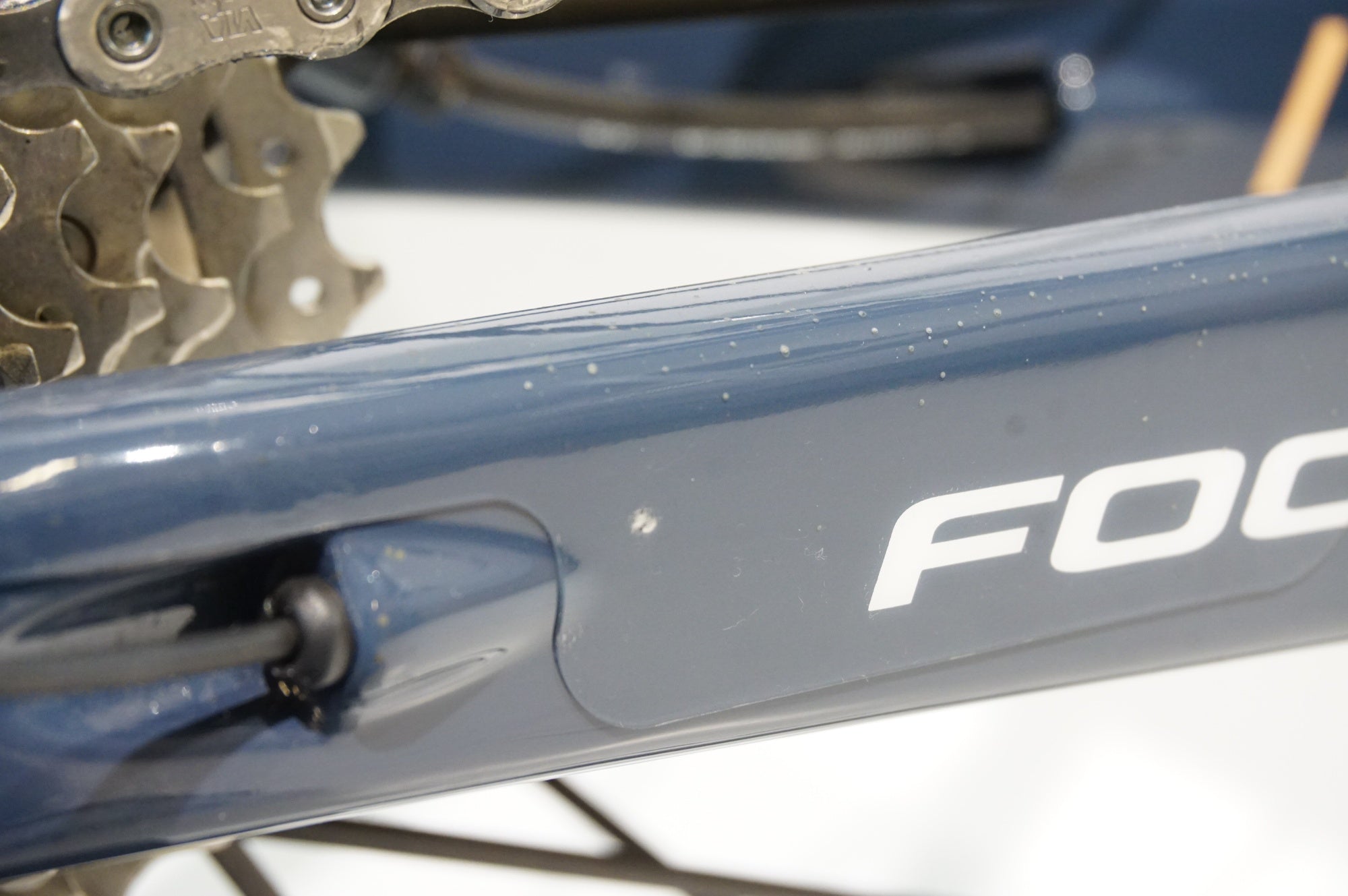 FOCUS 「フォーカス」 IZALCO MAX DISC 2024年モデル ロードバイク