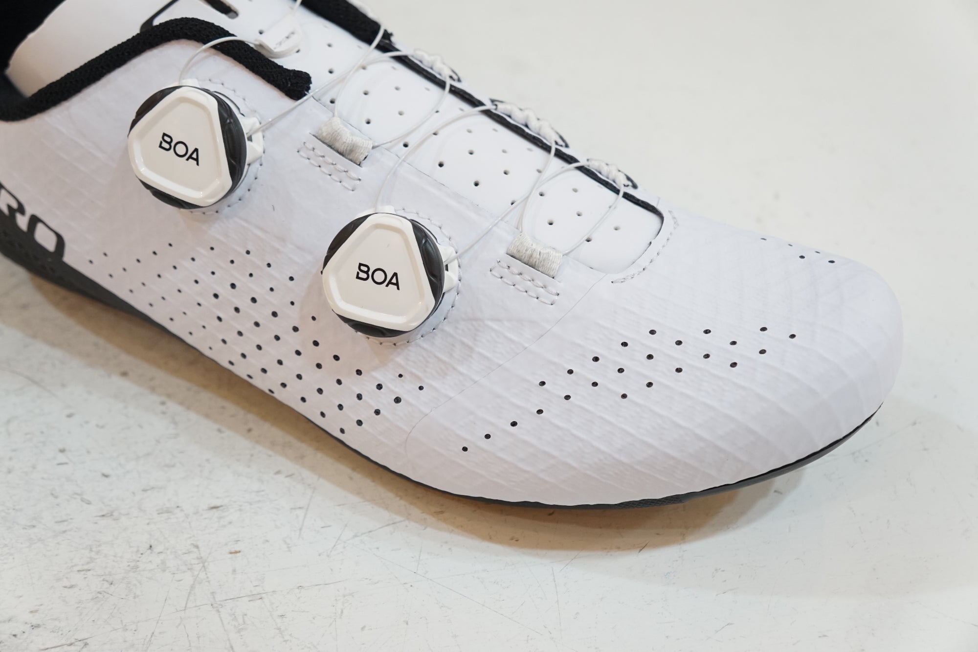 GIRO 「ジロ」 REGIME 9.5 シューズ / バイチャリ浦和ベース