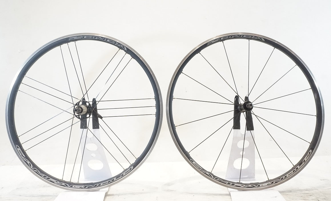 Campagnolo - チアキ873【美品使用少】ZONDA C17 11sスプロケ·タイヤセット CAMPAGNOLO 「カンパニョーロ」 ZONDA C17 シマノ11速 ホイール