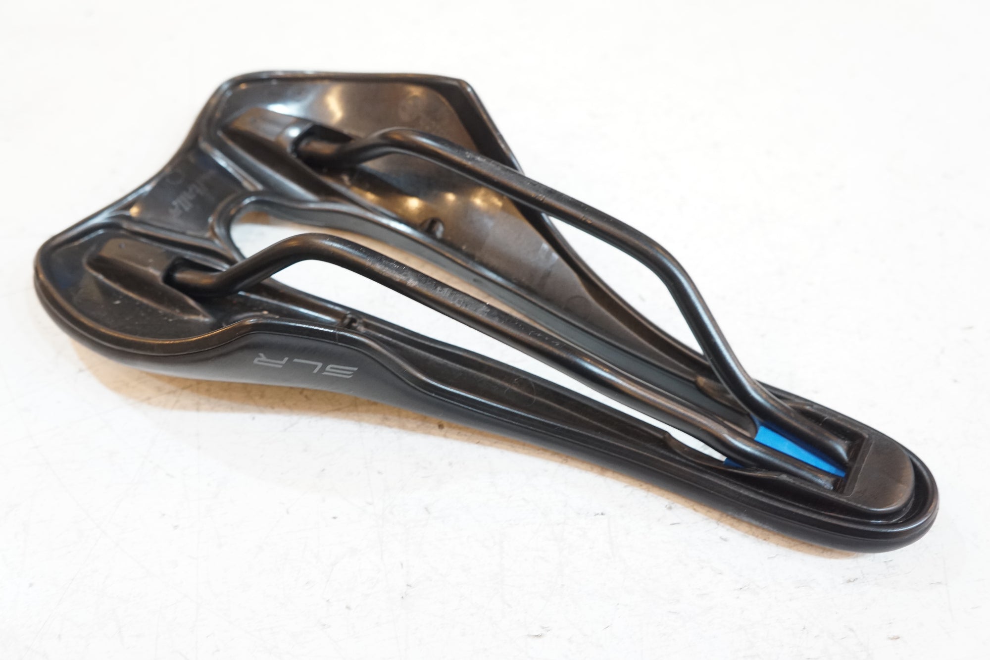 SELLE ITALIA 「セラ イタリア」 SLR サドル / バイチャリ浦和ベース