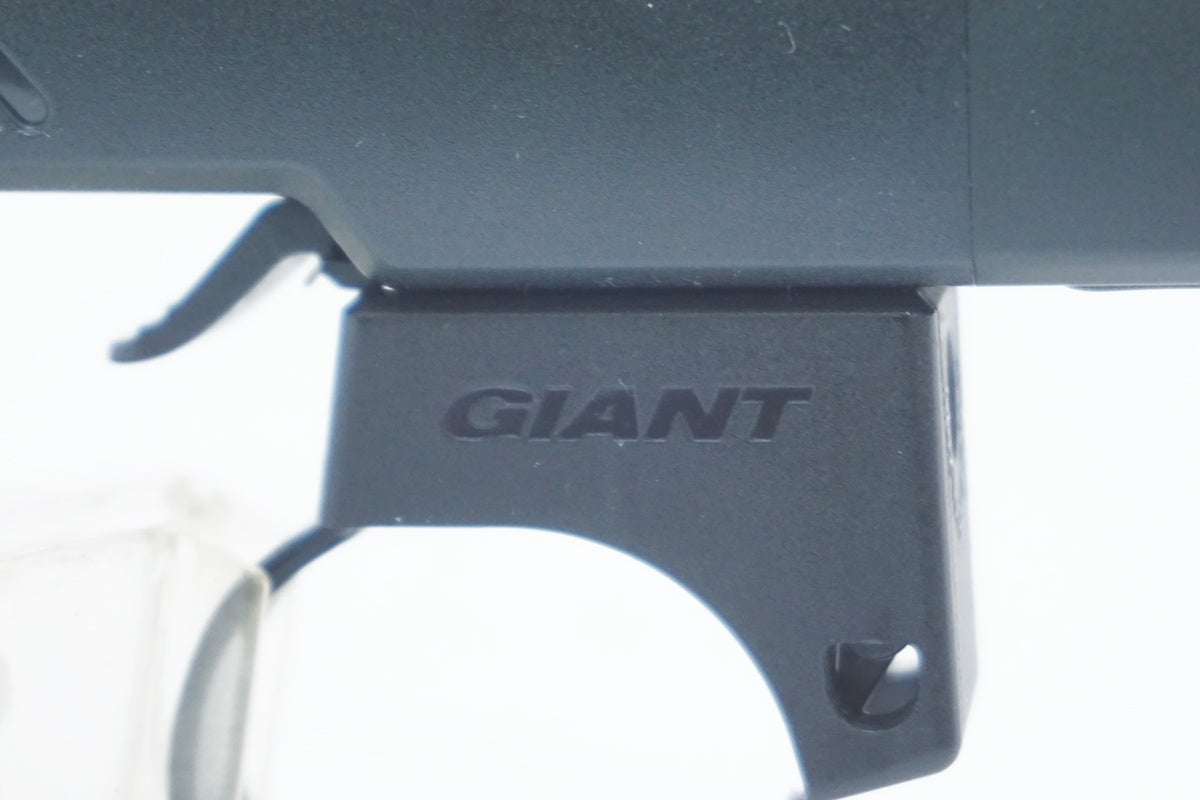 GIANT 「ジャイアント」 RECON HL 700 フロントライト / 大阪美原北インター店