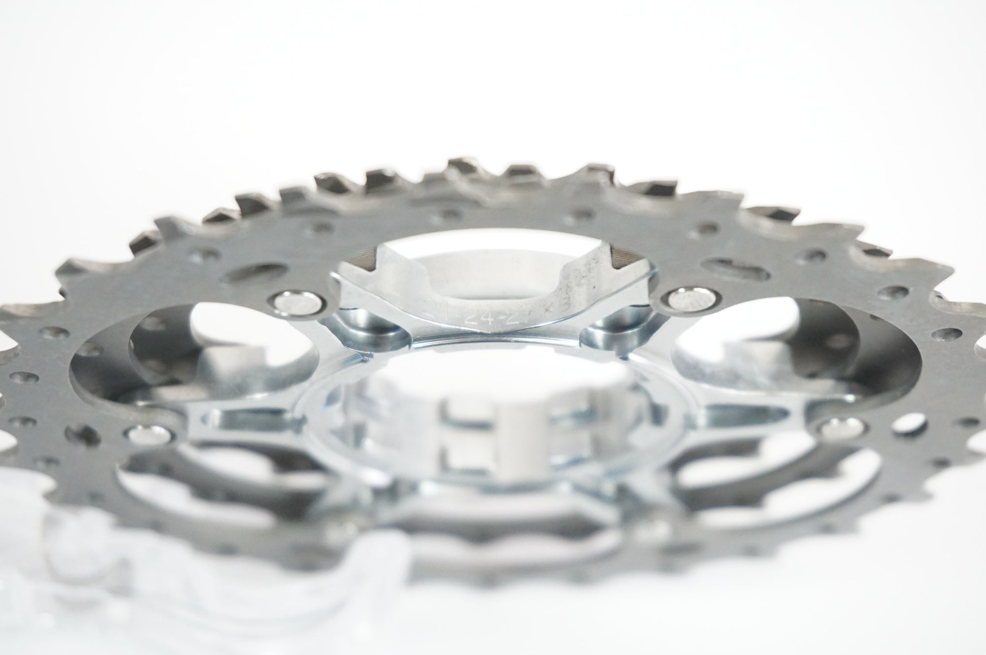 SHIMANO 「シマノ」 DURA-ACE CS-7900 12-27T スプロケット / 宇都宮店