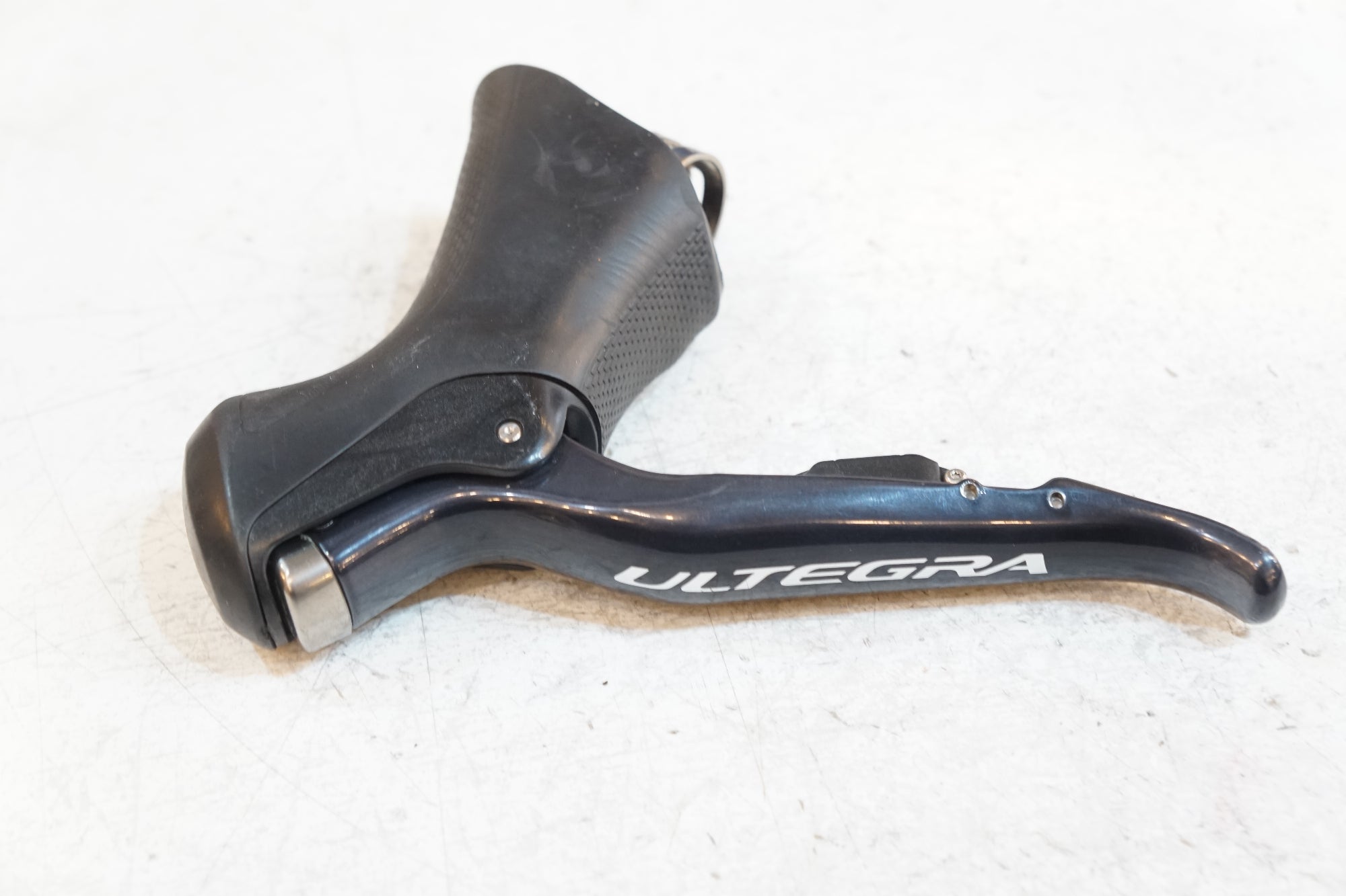 SHIMANO 「シマノ」 ULTEGRA Di2 ST-6870 デュアルコントロールレバー