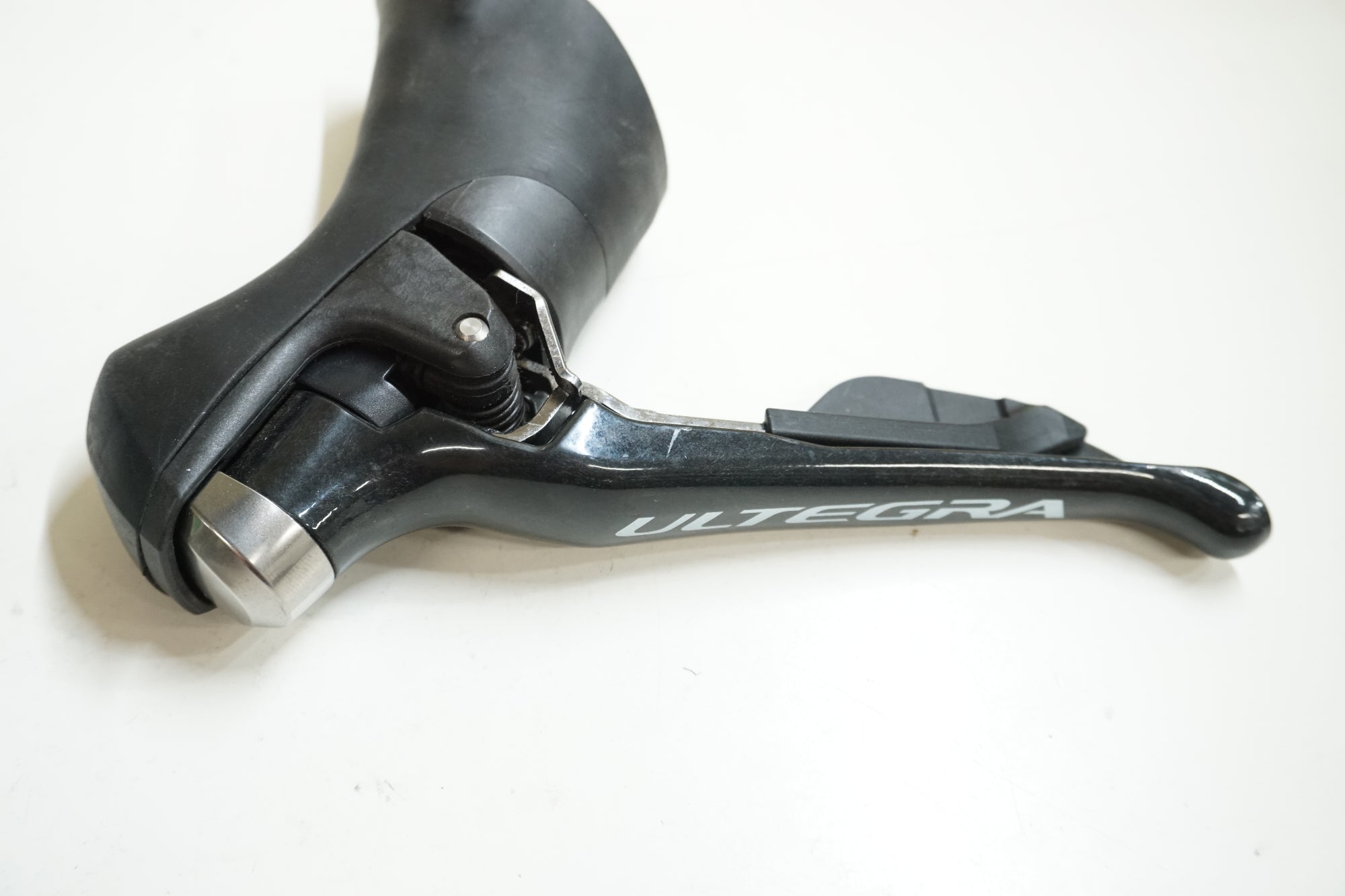 SHIMANO 「シマノ」 ULTEGRA ST-6800 デュアルコントロールレバー