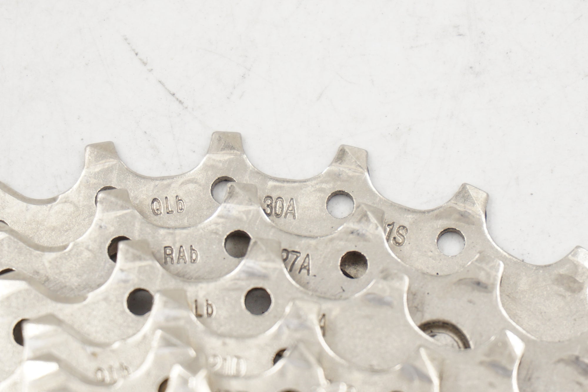 SHIMANO 「シマノ」 105 CS-R7000 11-30T スプロケット / 奈良店