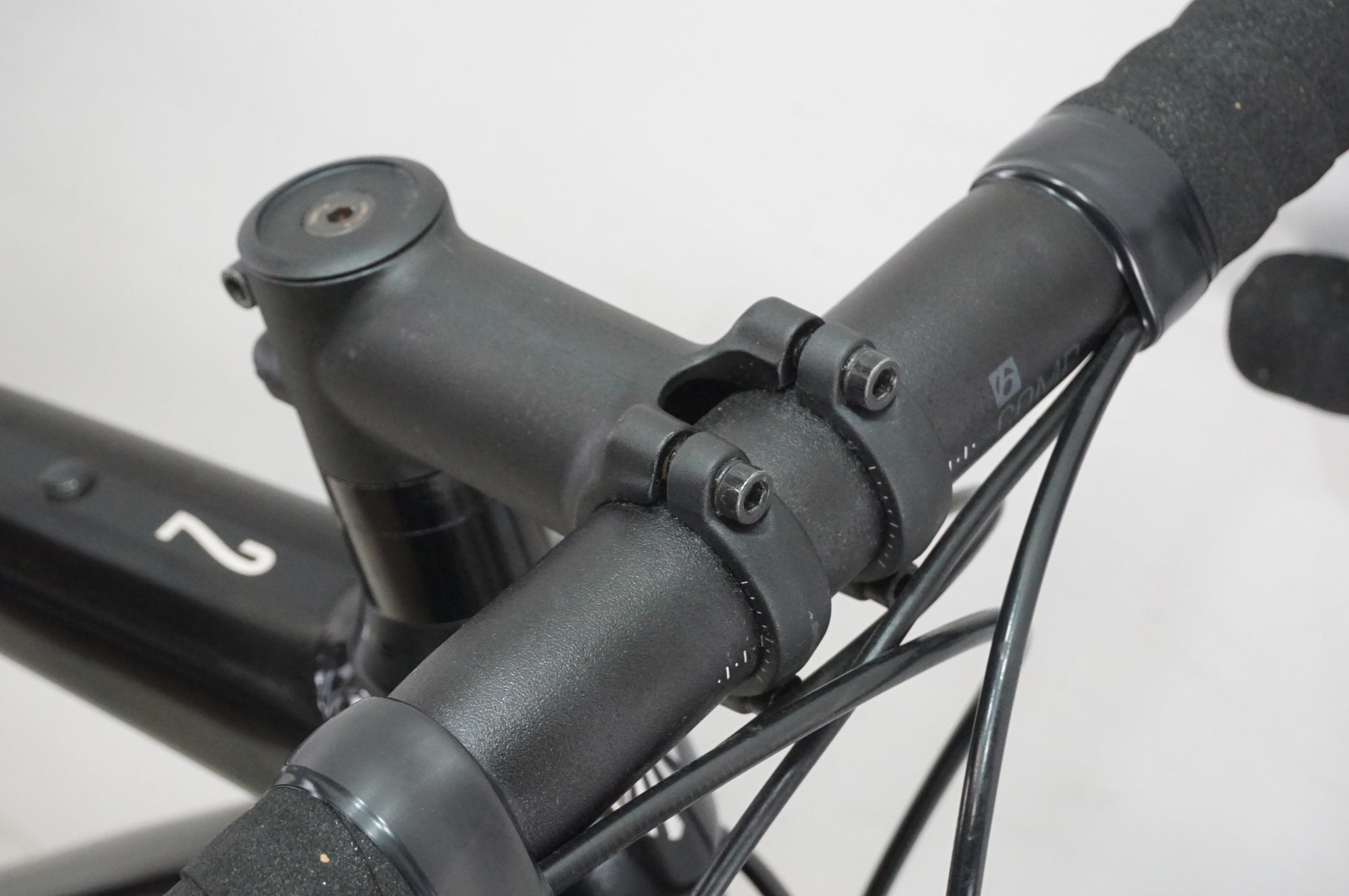 TREK 「トレック」 DOMANE AL 2 GEN 3 2023年モデル ロードバイク