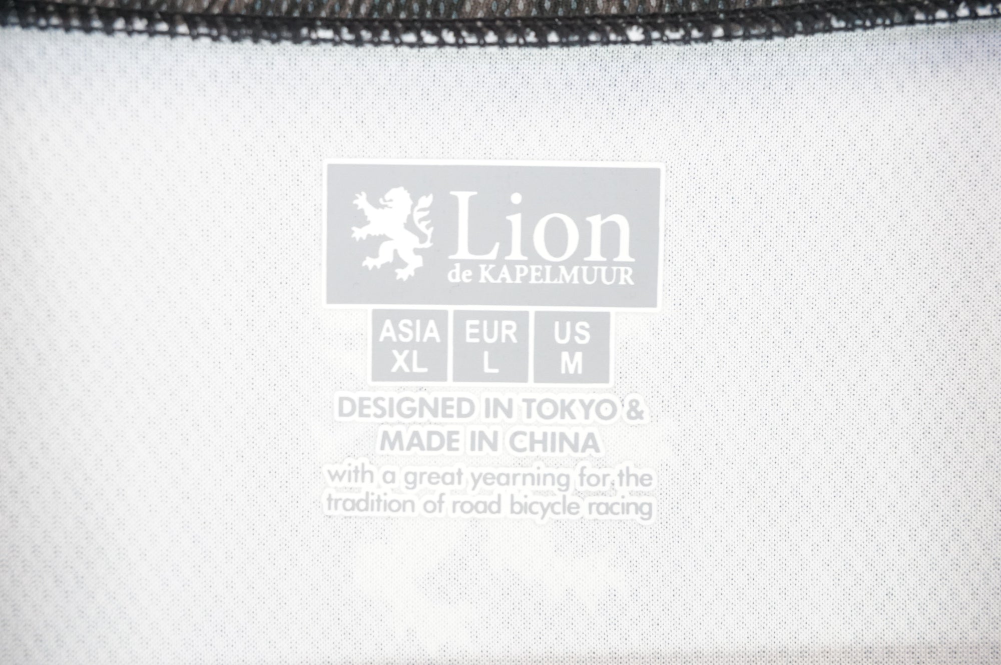LION DE KAPELMUUR 「リオンデカペルミュール」 長袖 サイズXL