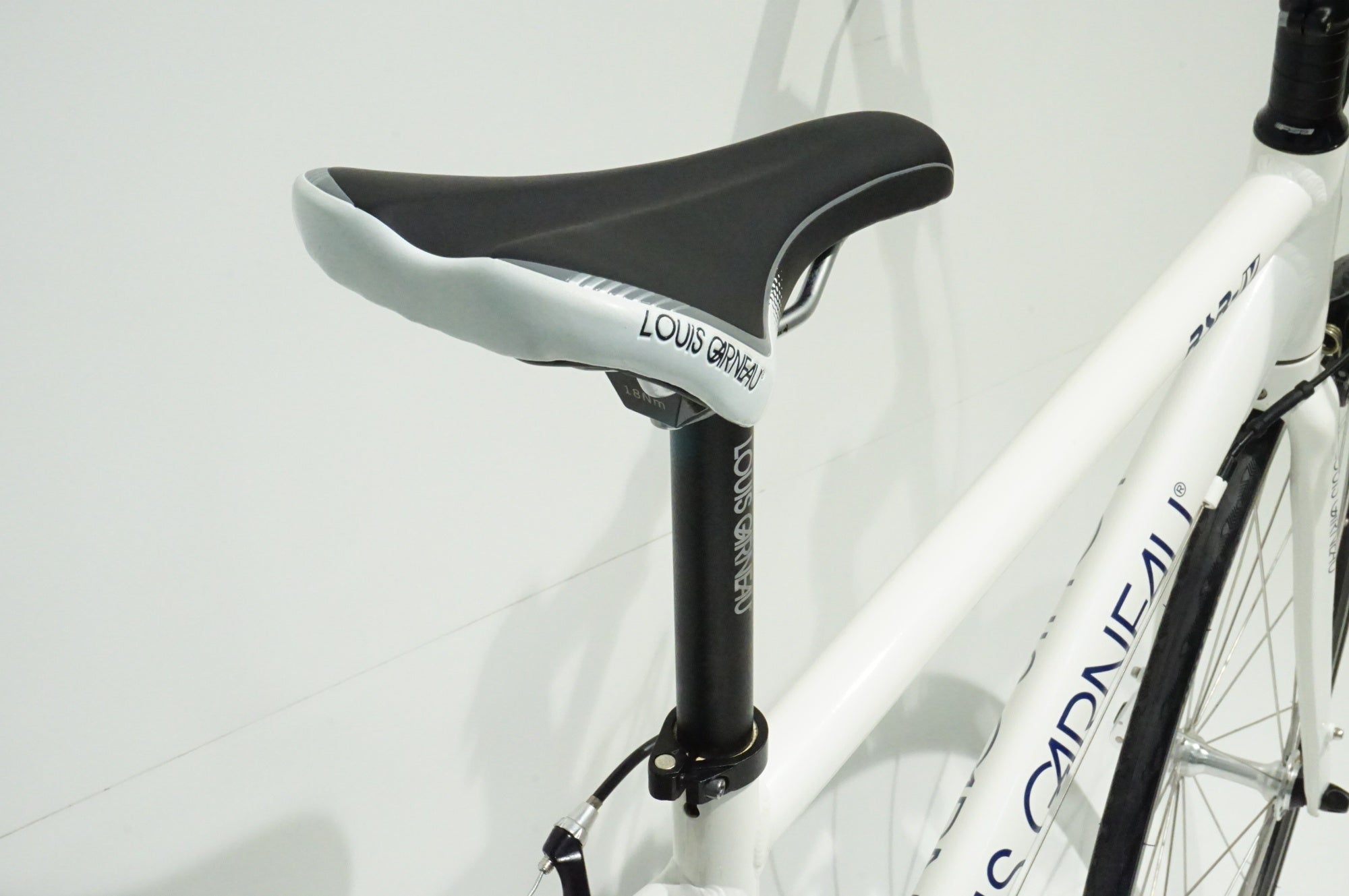 LOUIS GARNEAU 「ルイガノ」 LGS-RSR 4 2015年モデル クロスバイク