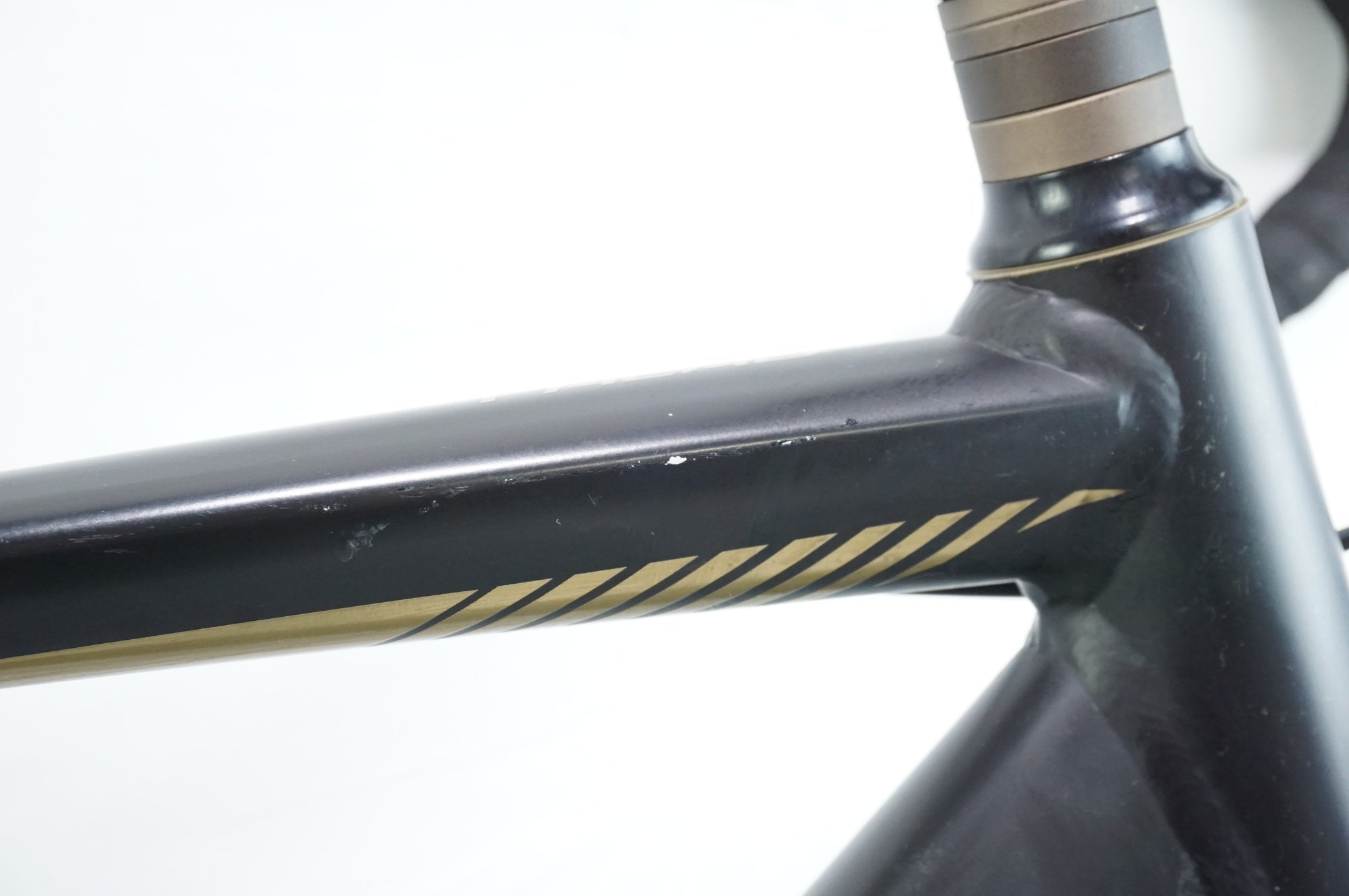 NESTO 「ネスト」 FALAD PRO 2022年モデル ロードバイク / 中目黒店