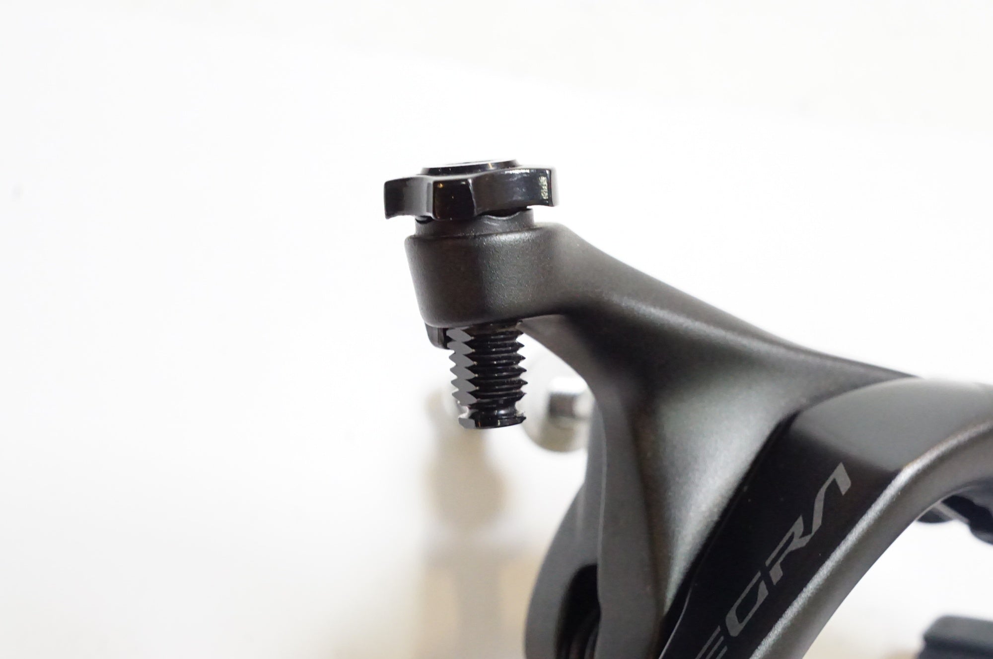 SHIMANO 「シマノ」 ULTEGRA BR-R8100 キャリパーブレーキセット