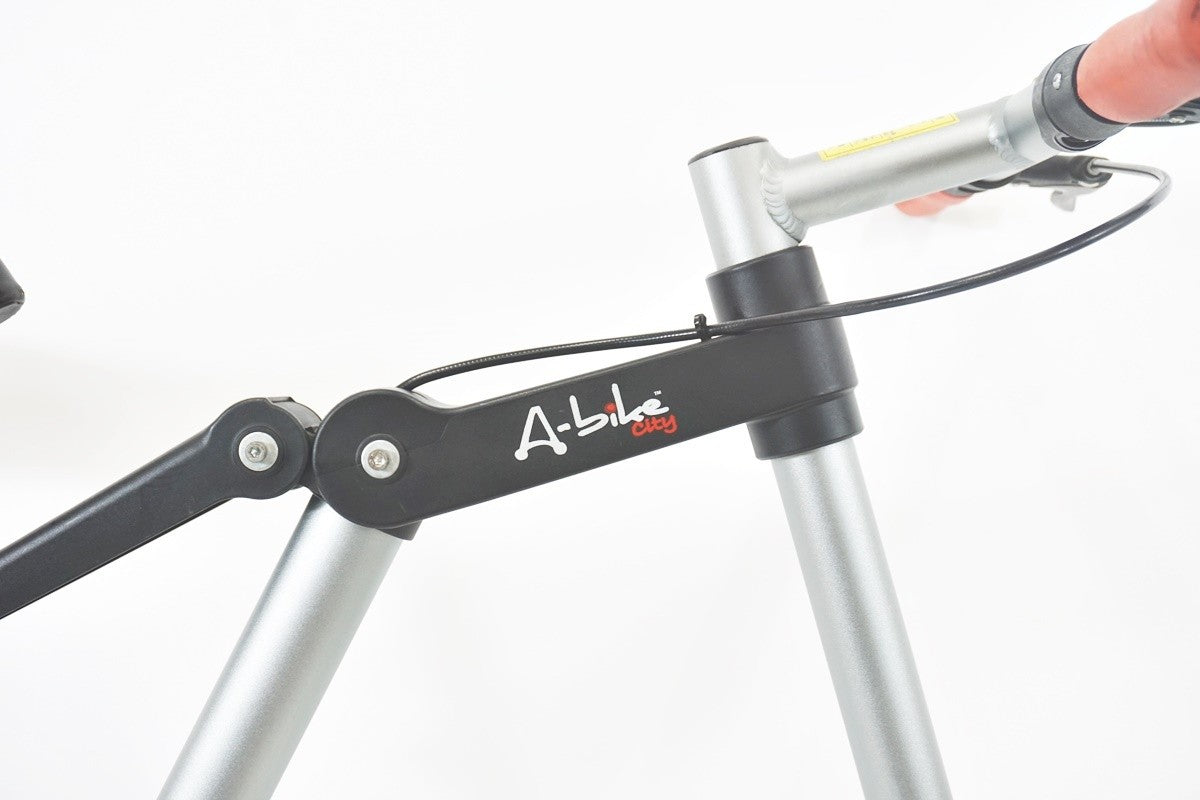 ジャンク SINCLAIR RESEARCH 「シンクレアリサーチ」 A-BIKE CITY 年式不明 8インチ 折り畳み自転車 / 熊谷本店