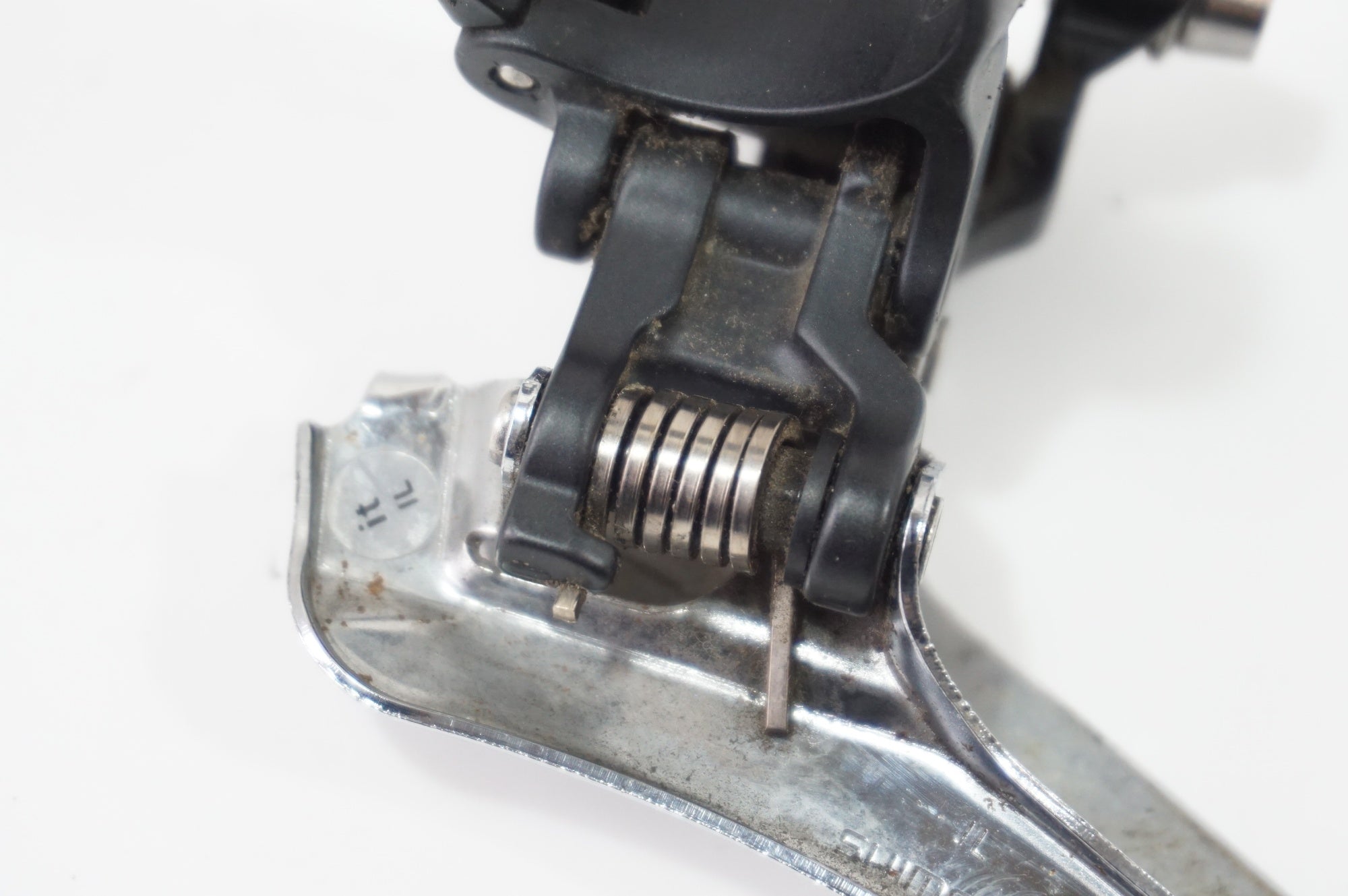 SHIMANO 「シマノ」 105 FD-5700 フロントディレイラー / 世田谷店