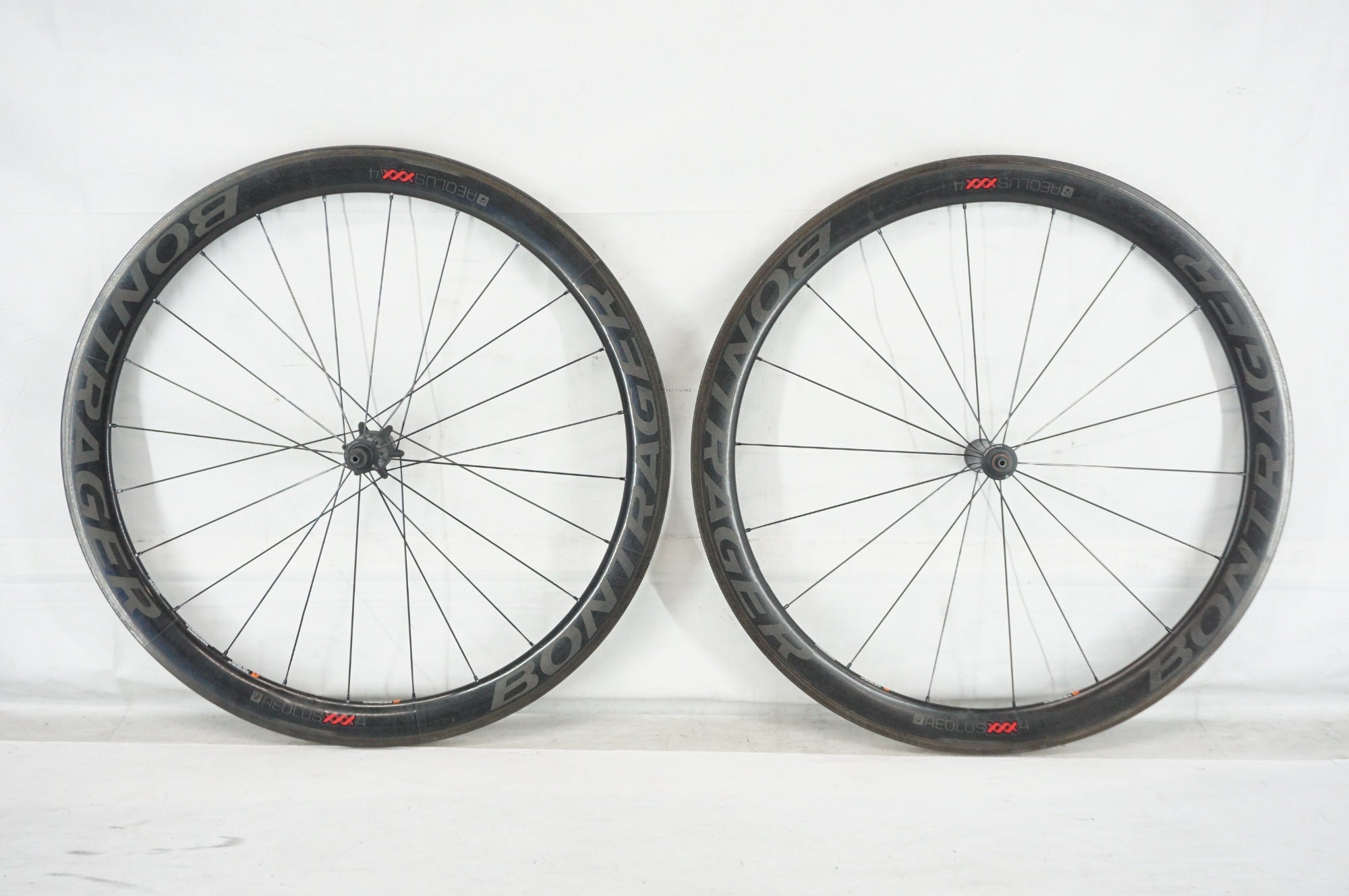 BONTRAGER 「ボントレガー」 AEOLUS XXX4 RIM シマノ11速 ホイール