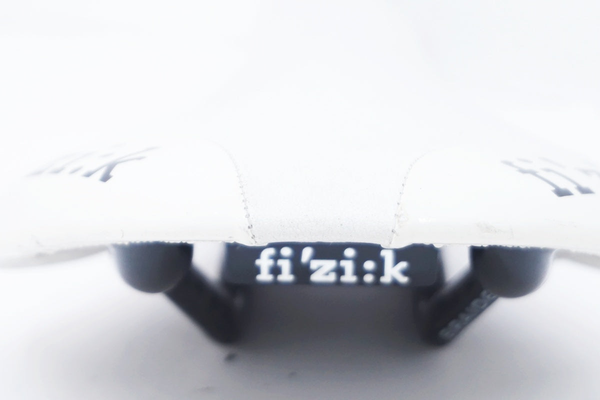 FIZIK 「フィジーク」 ANTARES CARBON BRAIDED サドル / 大阪