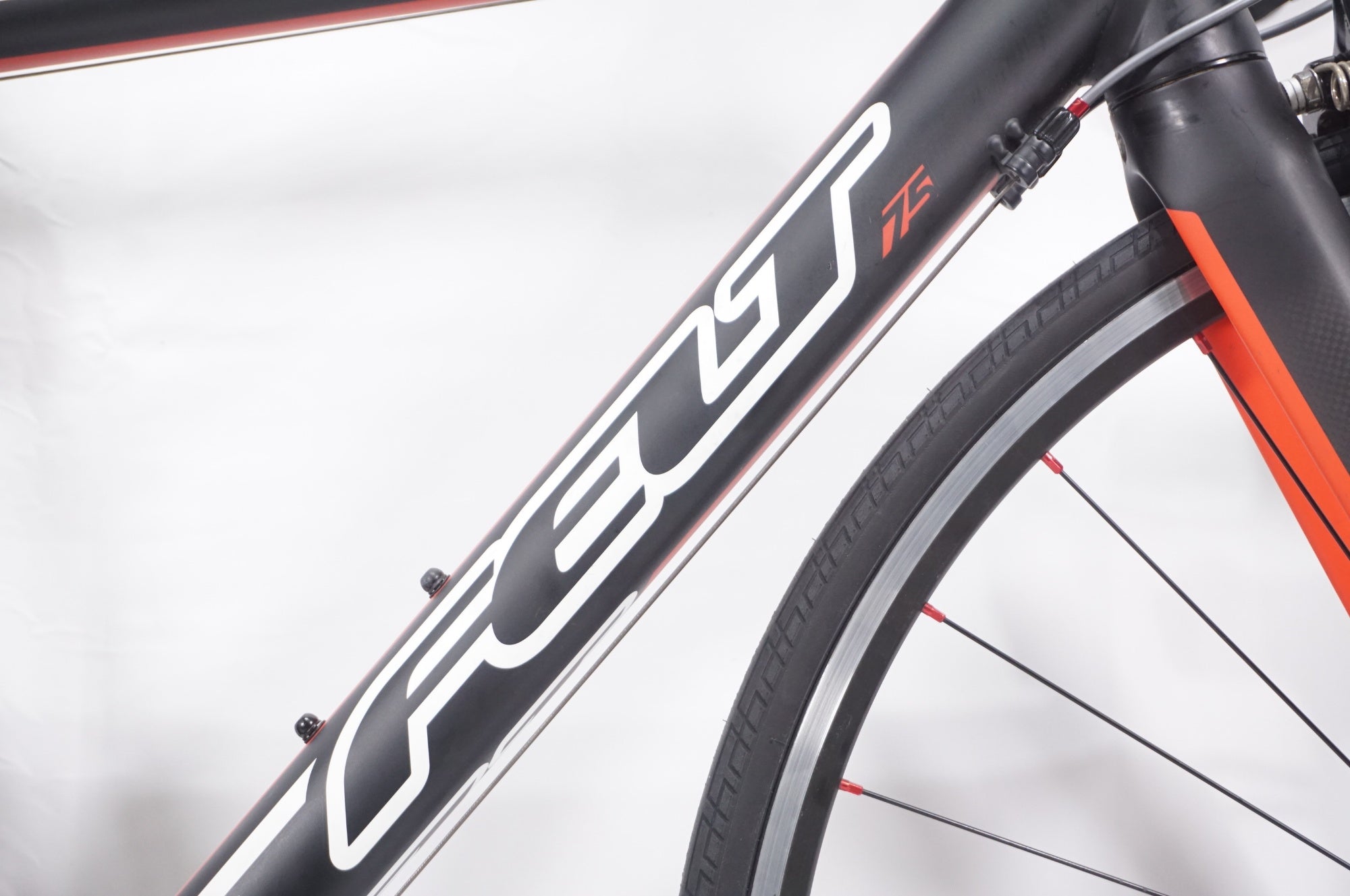 ジャンク FELT「フェルト」F752014年モデル ロードバイク ジャンク FELT「フェルト」F752014年モデル ロードバイク - メルカリ