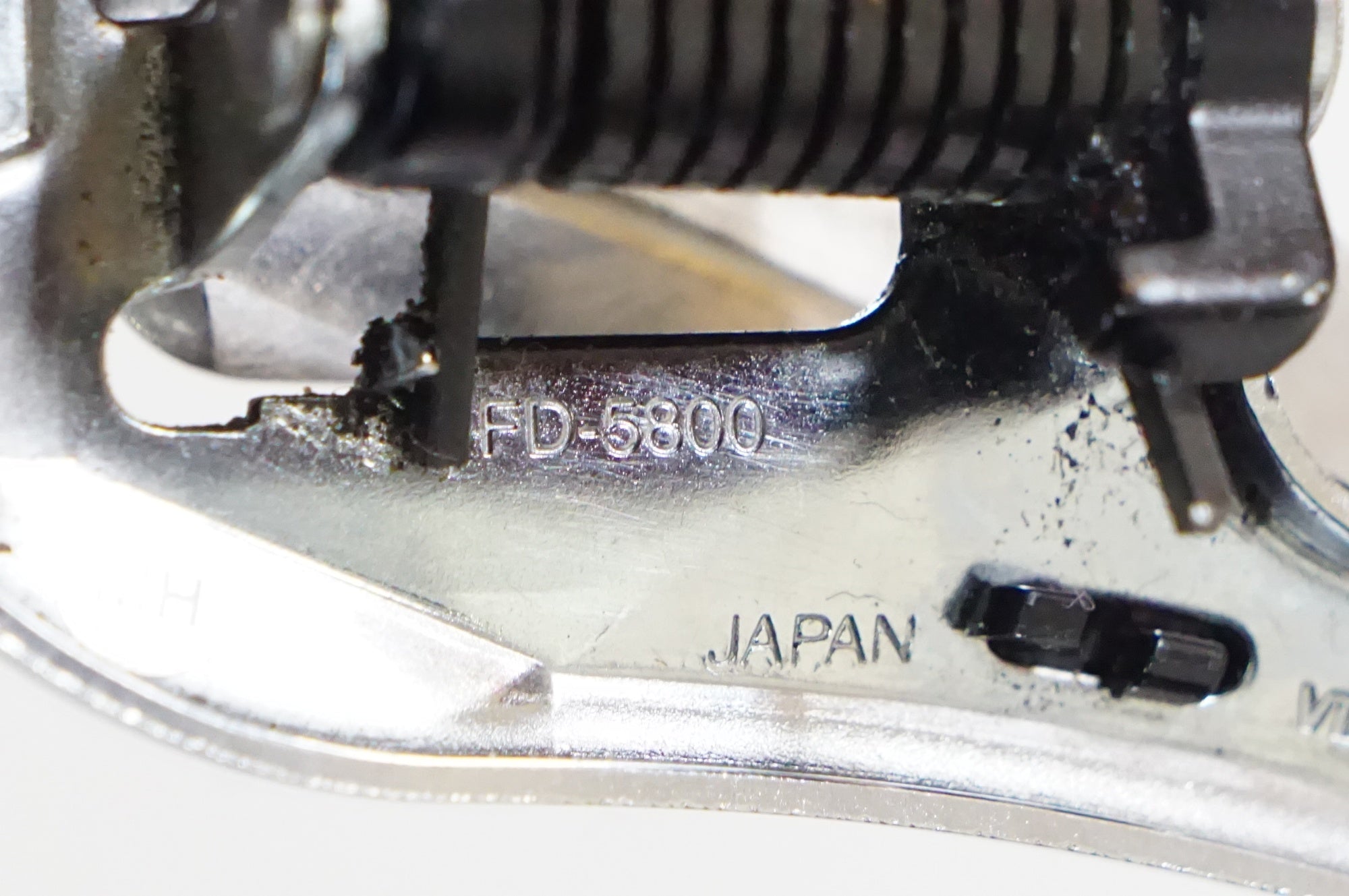 SHIMANO 「シマノ」 105 FD-5800 フロントディレイラー / 熊谷本店