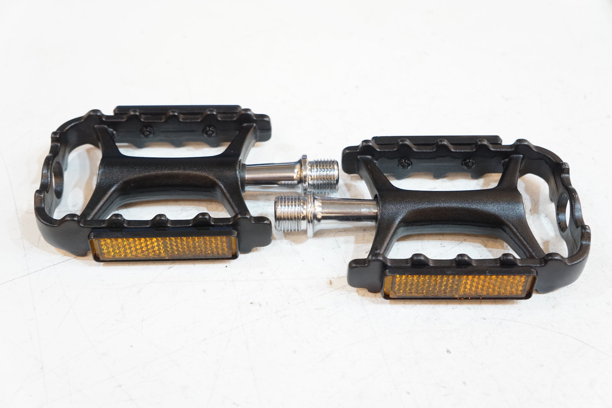 WELLGO 「ウェルゴ」 M111 ペダル / バイチャリ浦和ベース