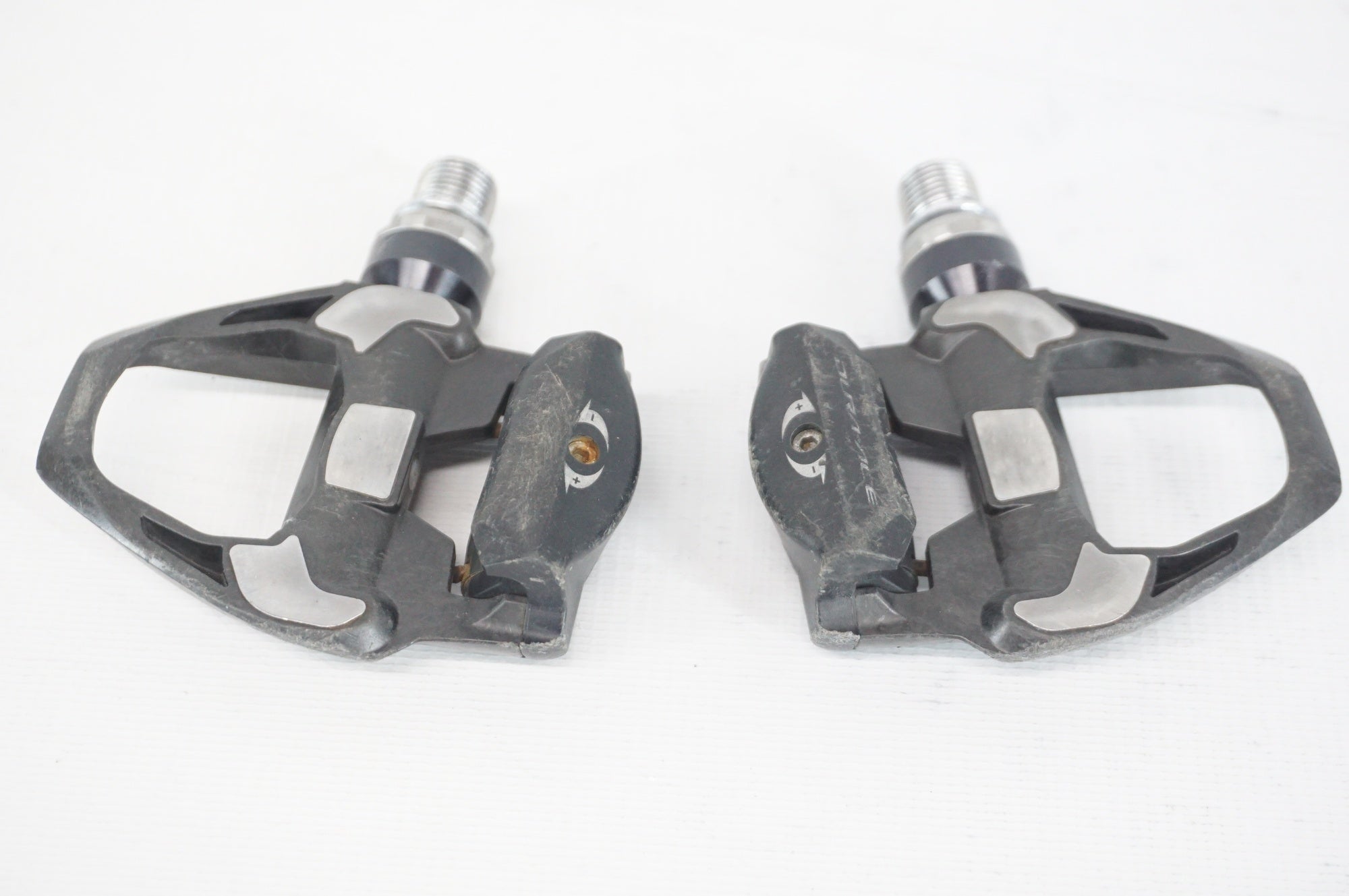 shimano pd-r9100 中古 dura-ace 未使用クリート付 シマノ SHIMANO DURA-ACE PD-R9100 SPD-SL ビンディングペダル