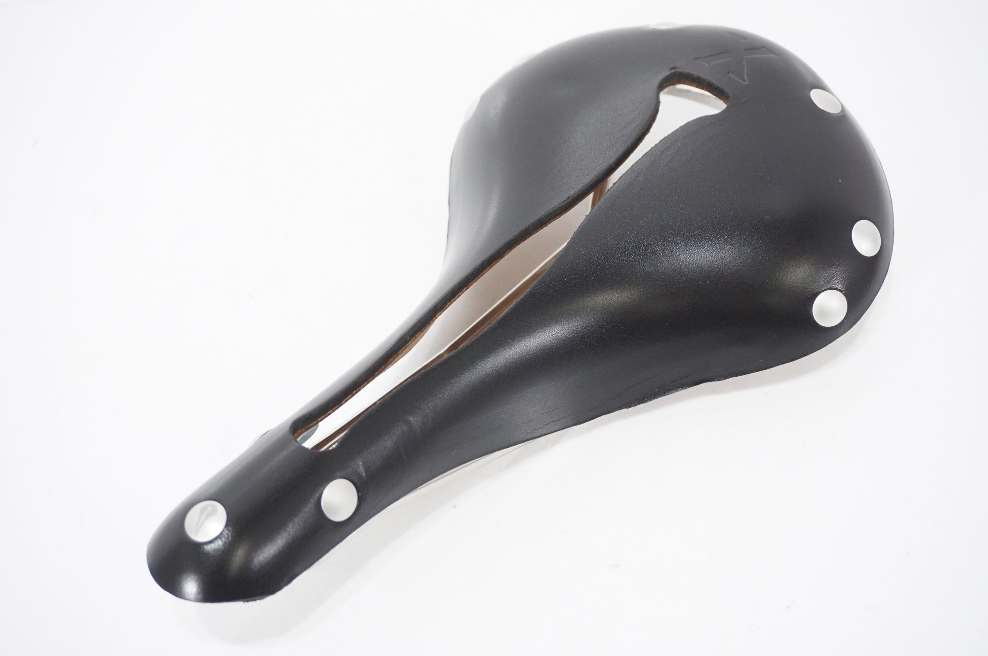 SELLE ANATOMICA 「セラ アナトミカ」 X2 サドル / AKIBA店