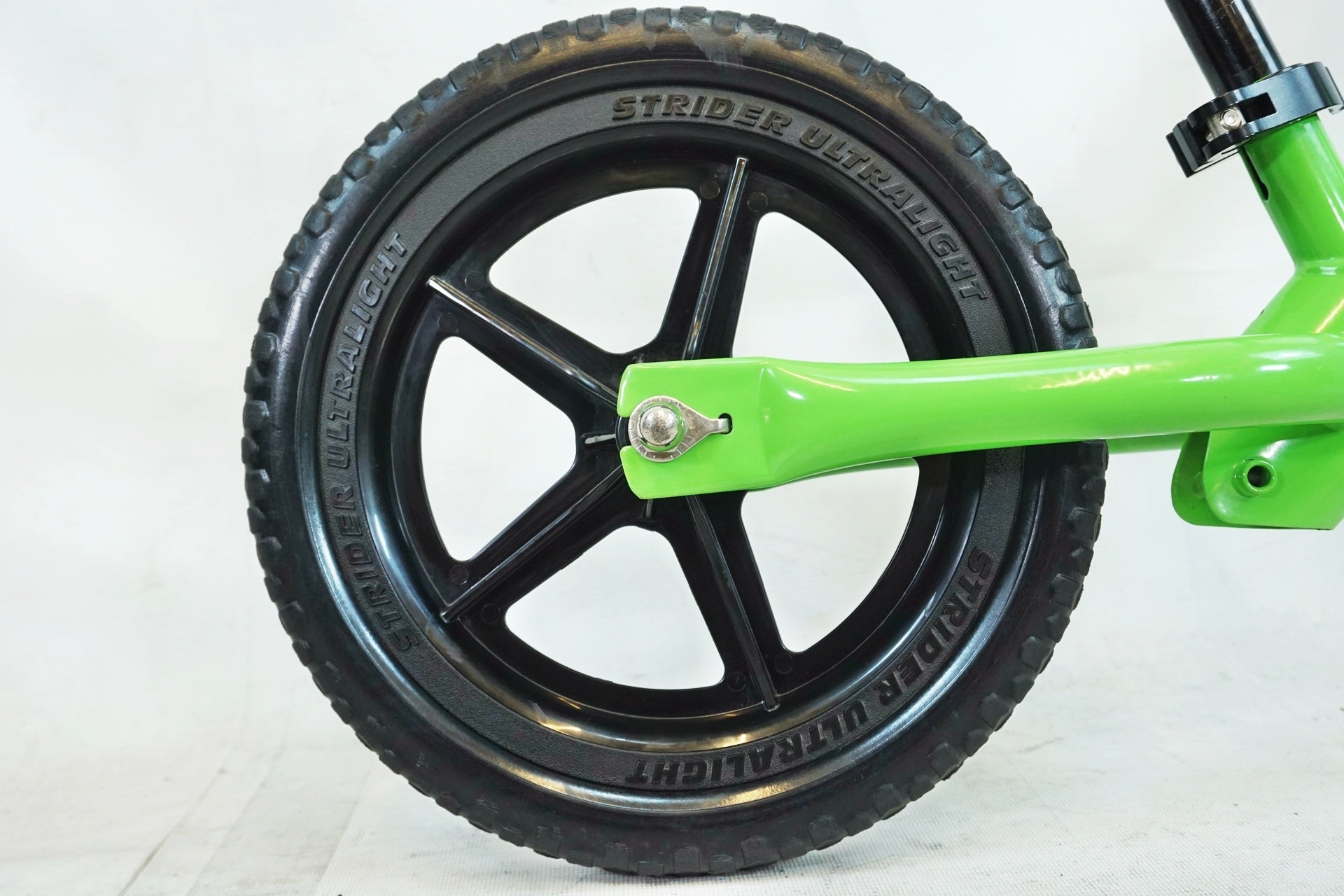 STRIDER 「ストライダー」 SPORT12 2020年モデル キッズバイク / 有明