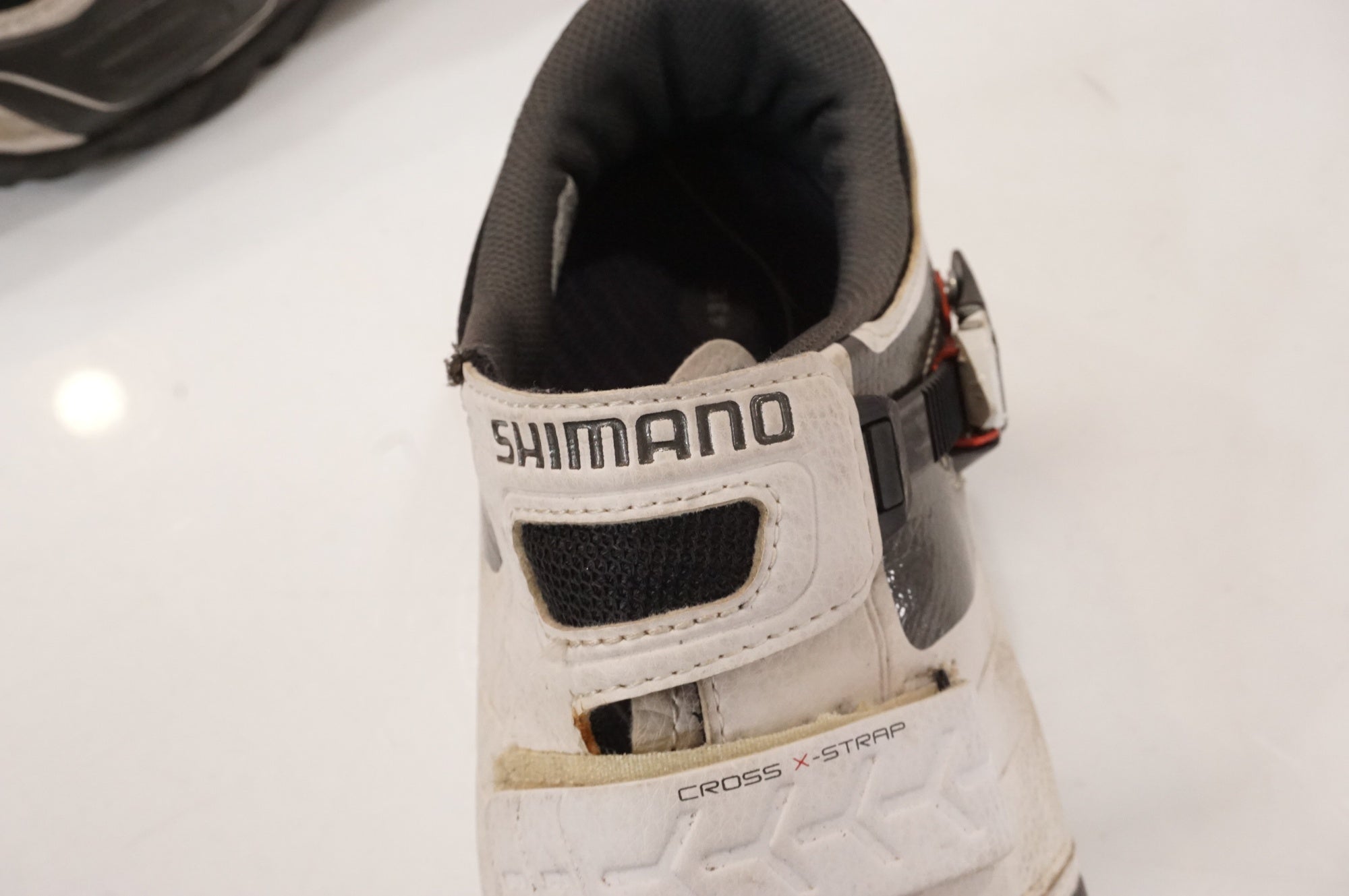 SHIMANO 「シマノ」 SH-M089WE 27.2cm シューズ / 大宮店