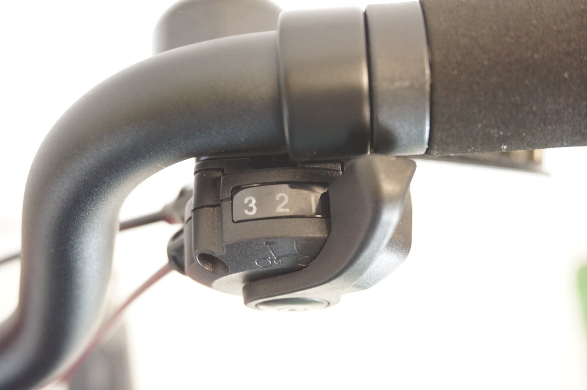 BROMPTON 「ブロンプトン」 PARIS EDTION P LINE EXPLORE 2024年モデル 16インチ 折りたたみ自転車 / 宇都宮店